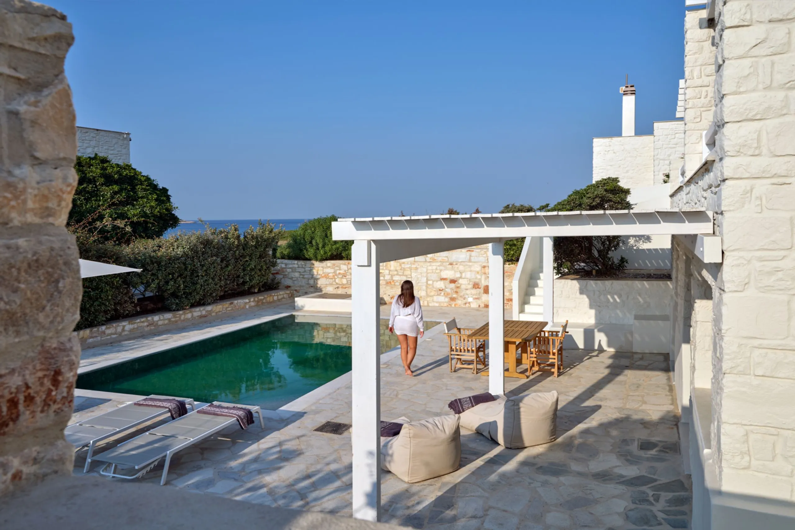 Santa Maria Seaside Villa with Pool, Garden & Breathtaking Sea Views — photograph 4