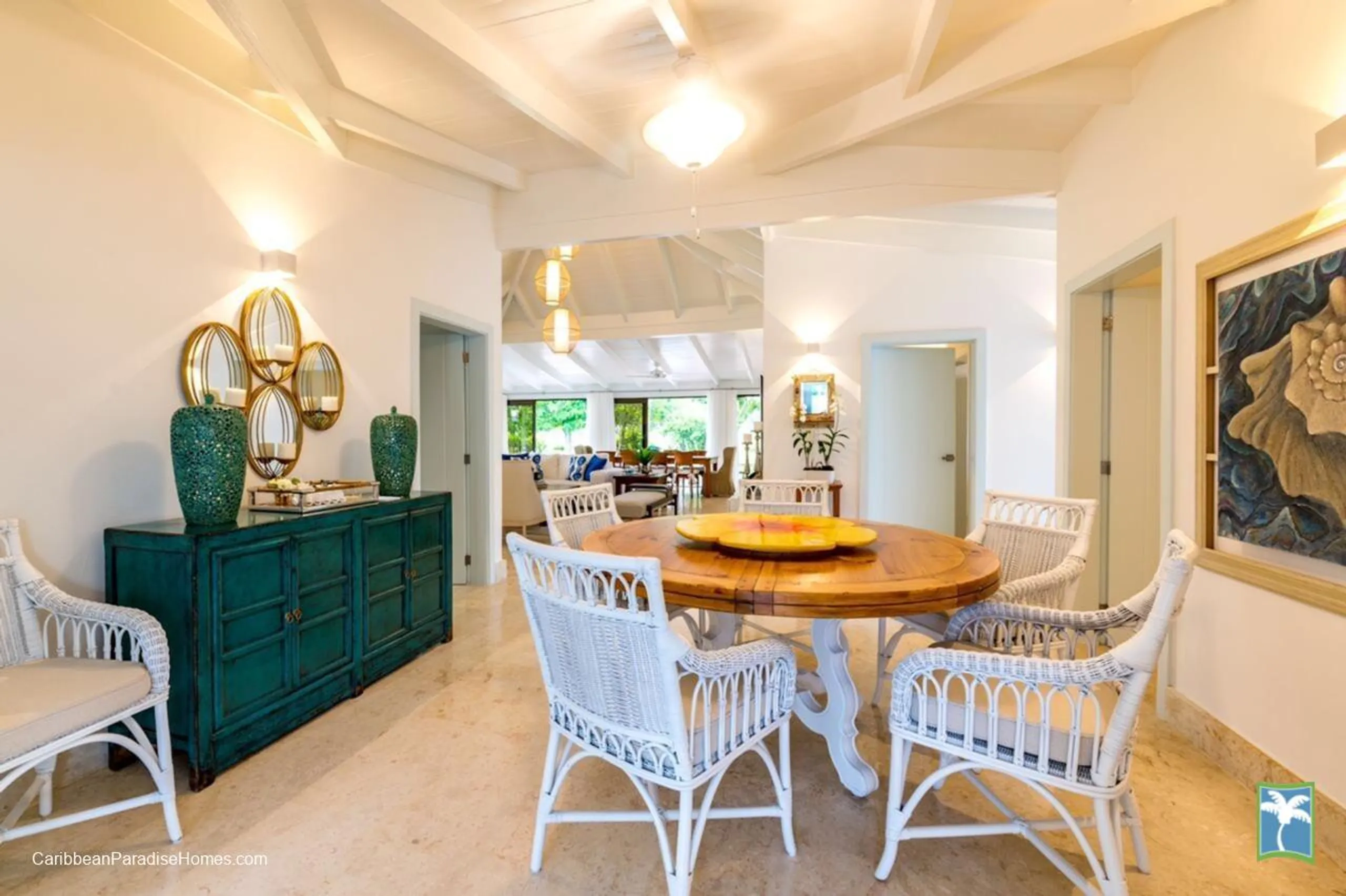 Stunning Paradise Villa with Private Pool, Heated Jacuzzi & Golf Views — photograph 3