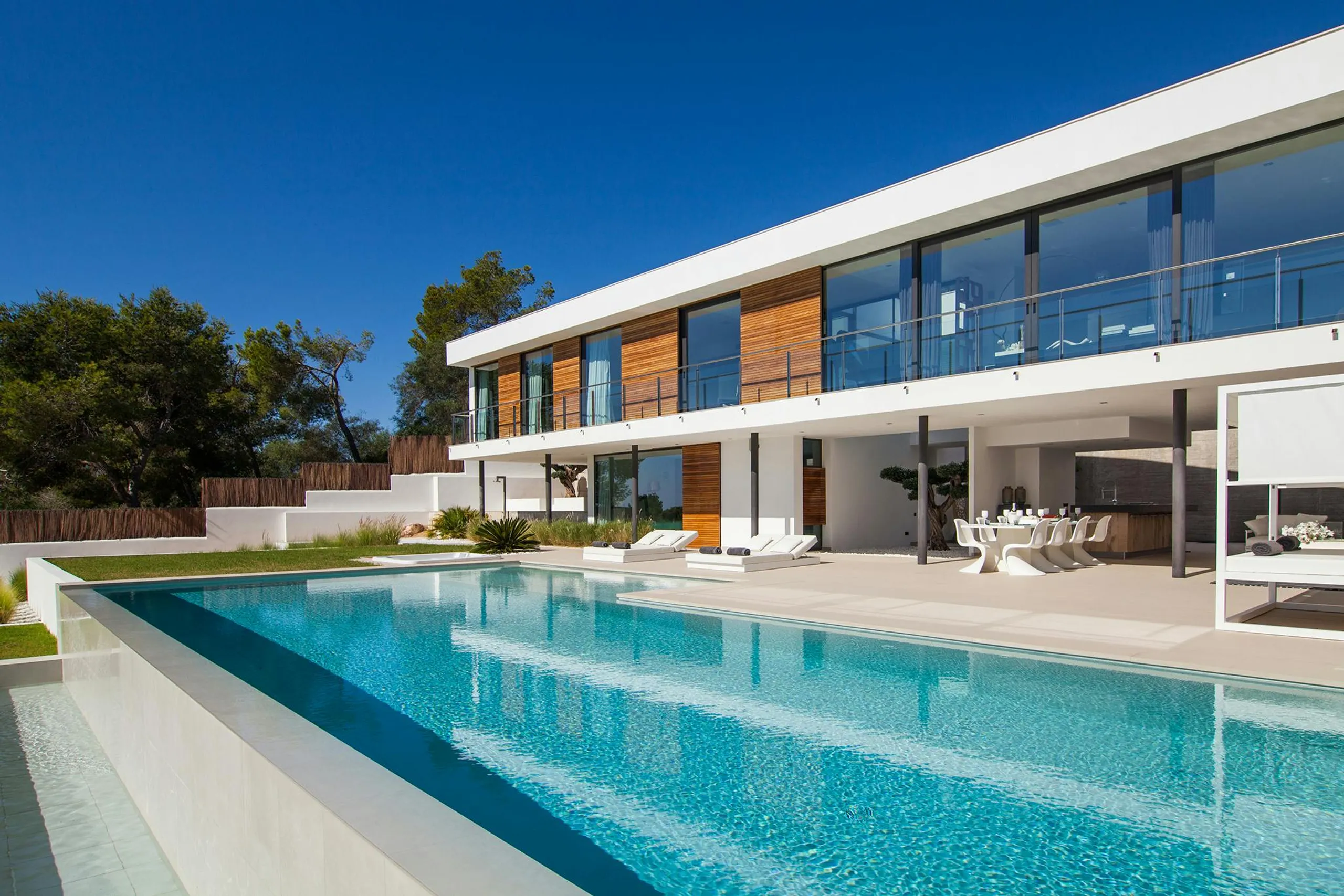 Grandiose Ibiza Estate with Private Pool and Panoramic Ocean Views, Ibiza