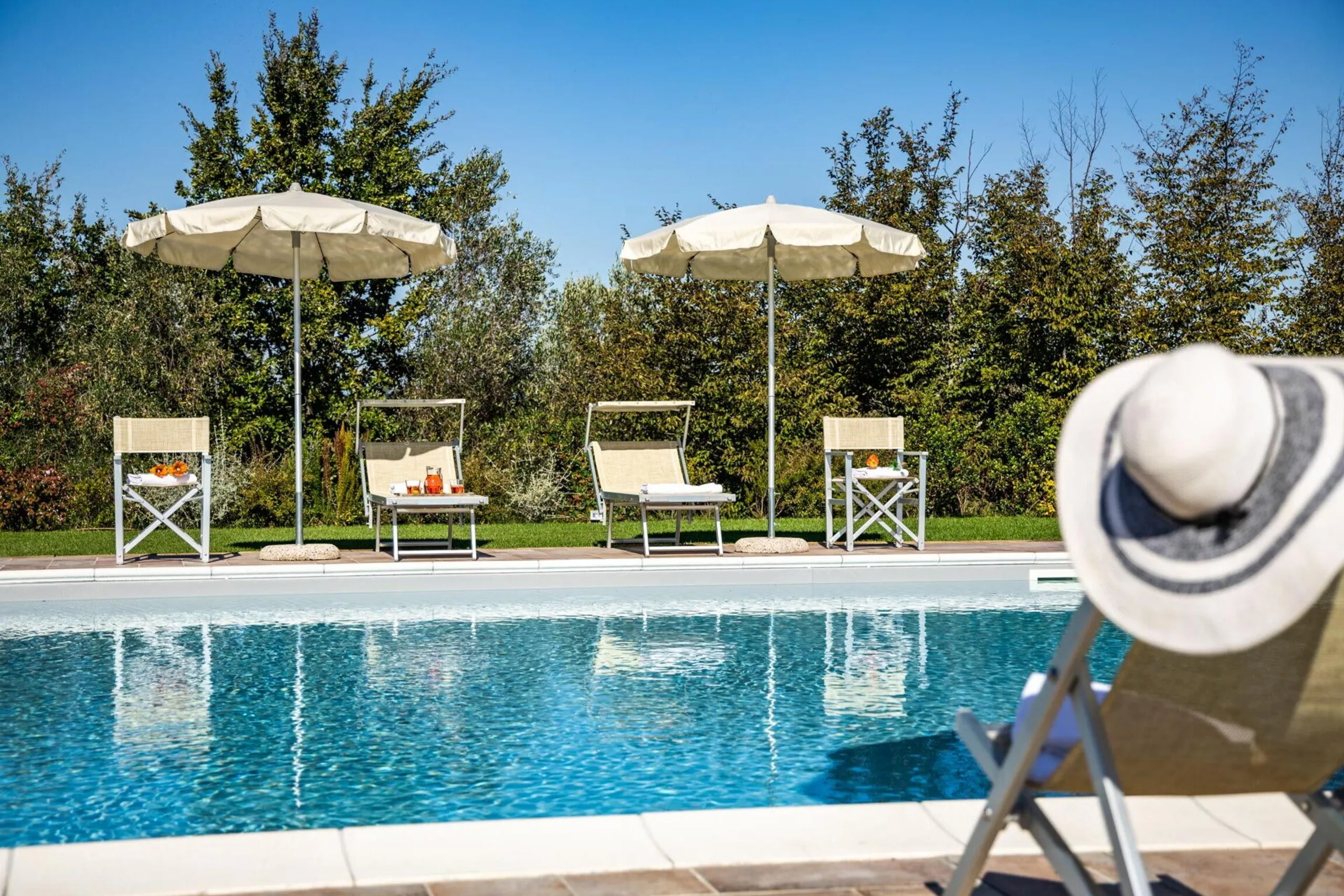 Elegant Legoli Villa with Private Pool in Pisa Hills in Tuscany