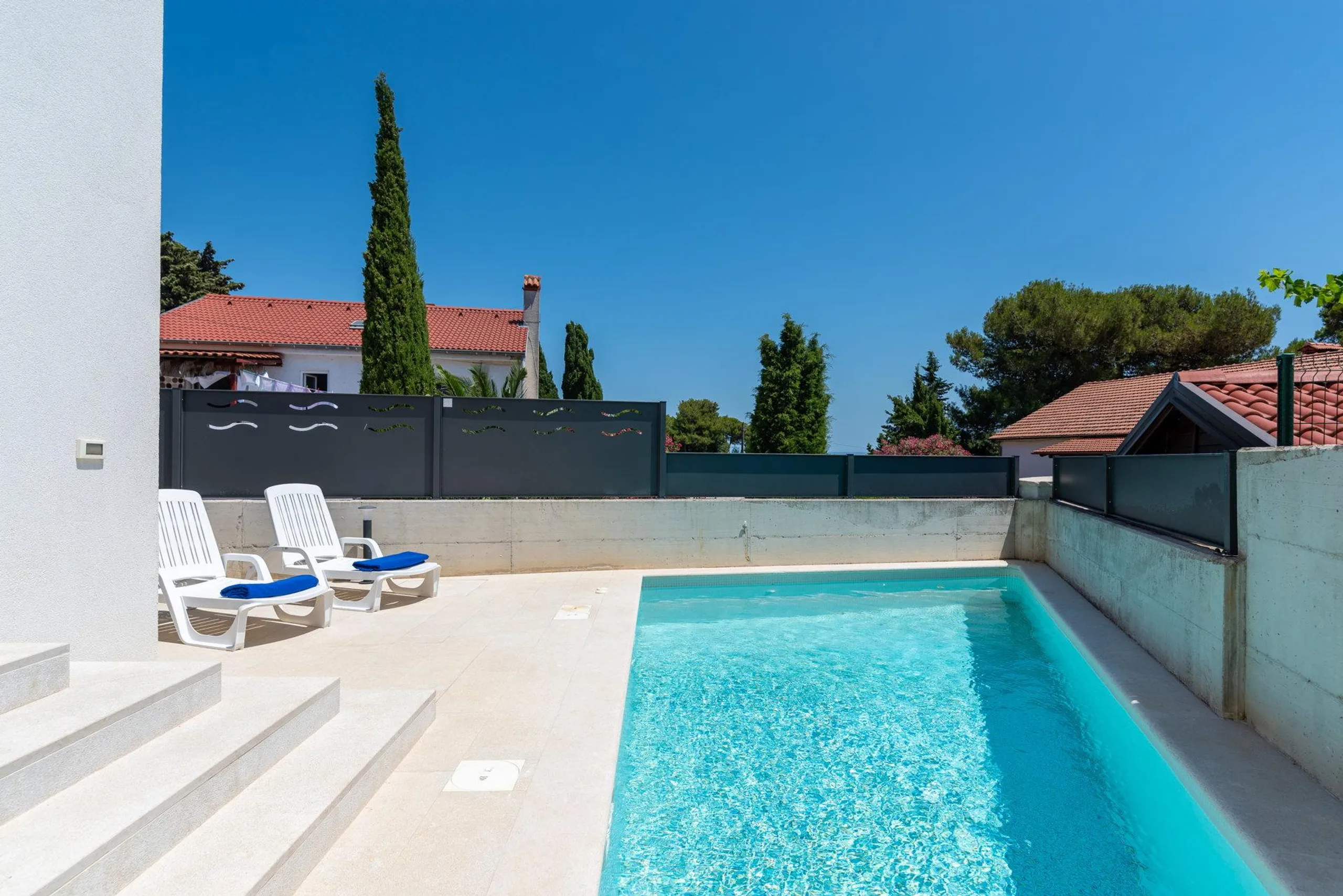 Elegant 4-Star Villa Near Pula with Pool and Beach Access — photograph 8