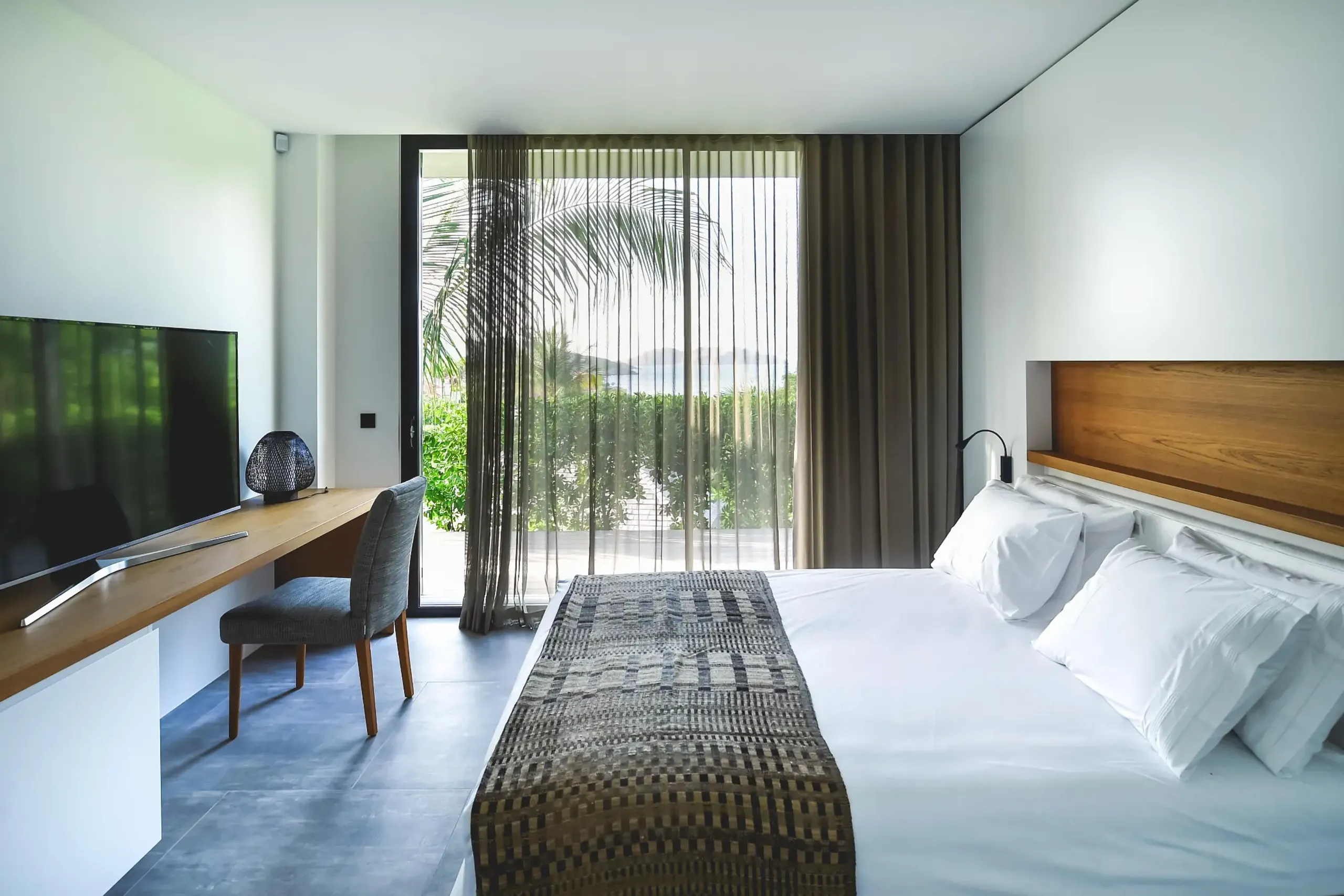 Elegant Paradise Villa with Private Pool and Lovely Views — photograph 10