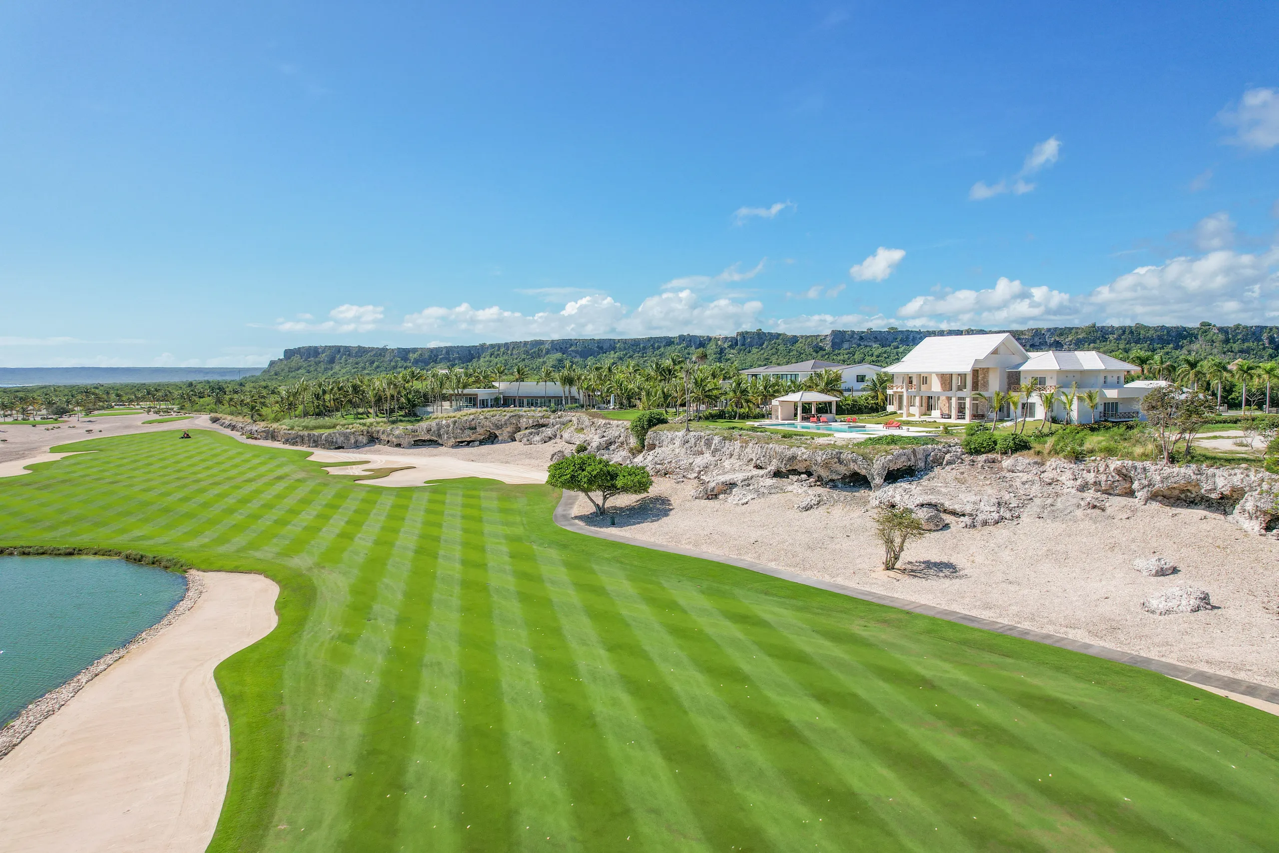 Lavish 6BR Villa Overlooking Punta Espada & Caribbean Sea — photograph 4
