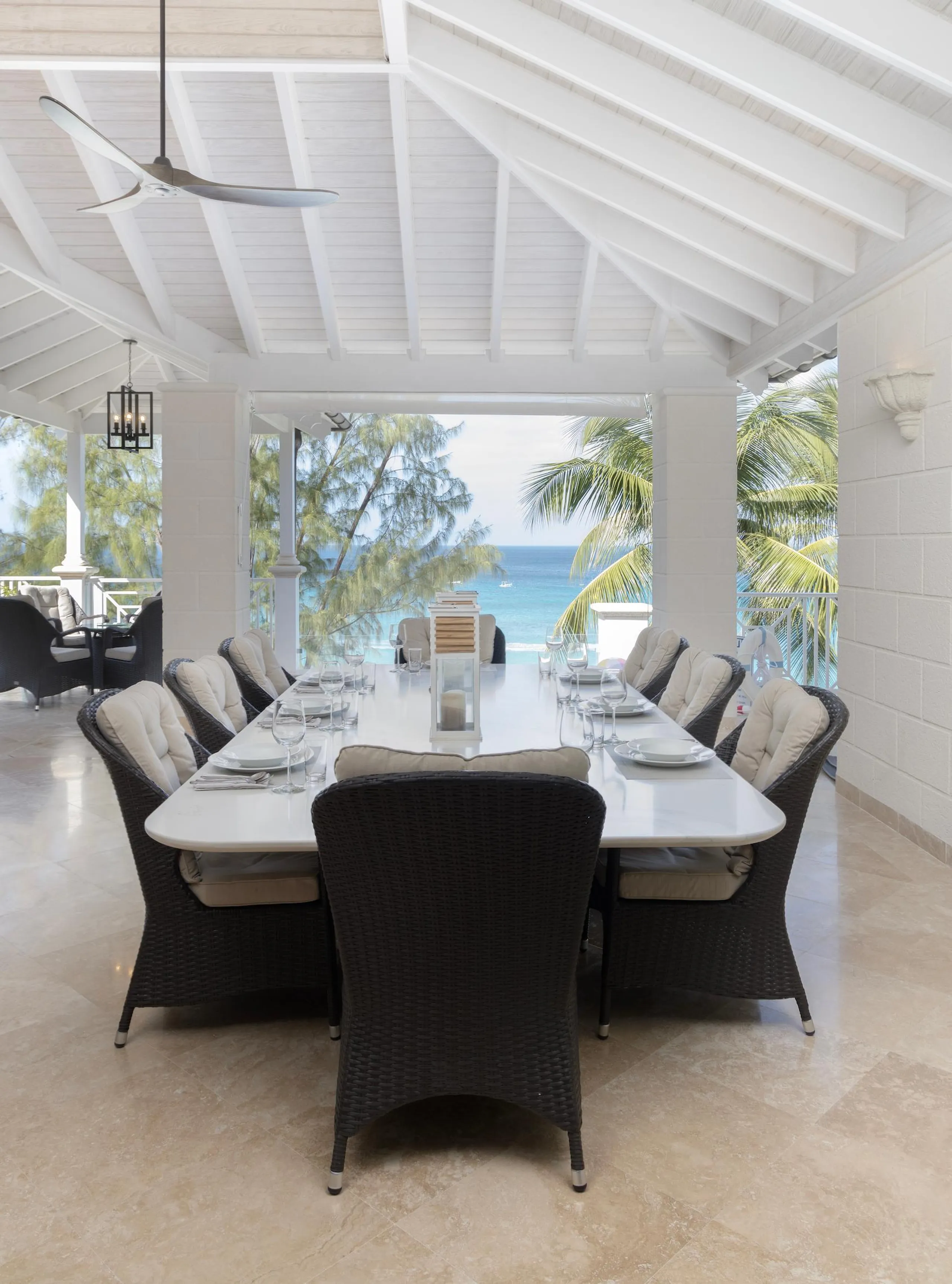 Barbados Airy and Spacious Beachfront Property with Caribbean Sea Views — photograph 5