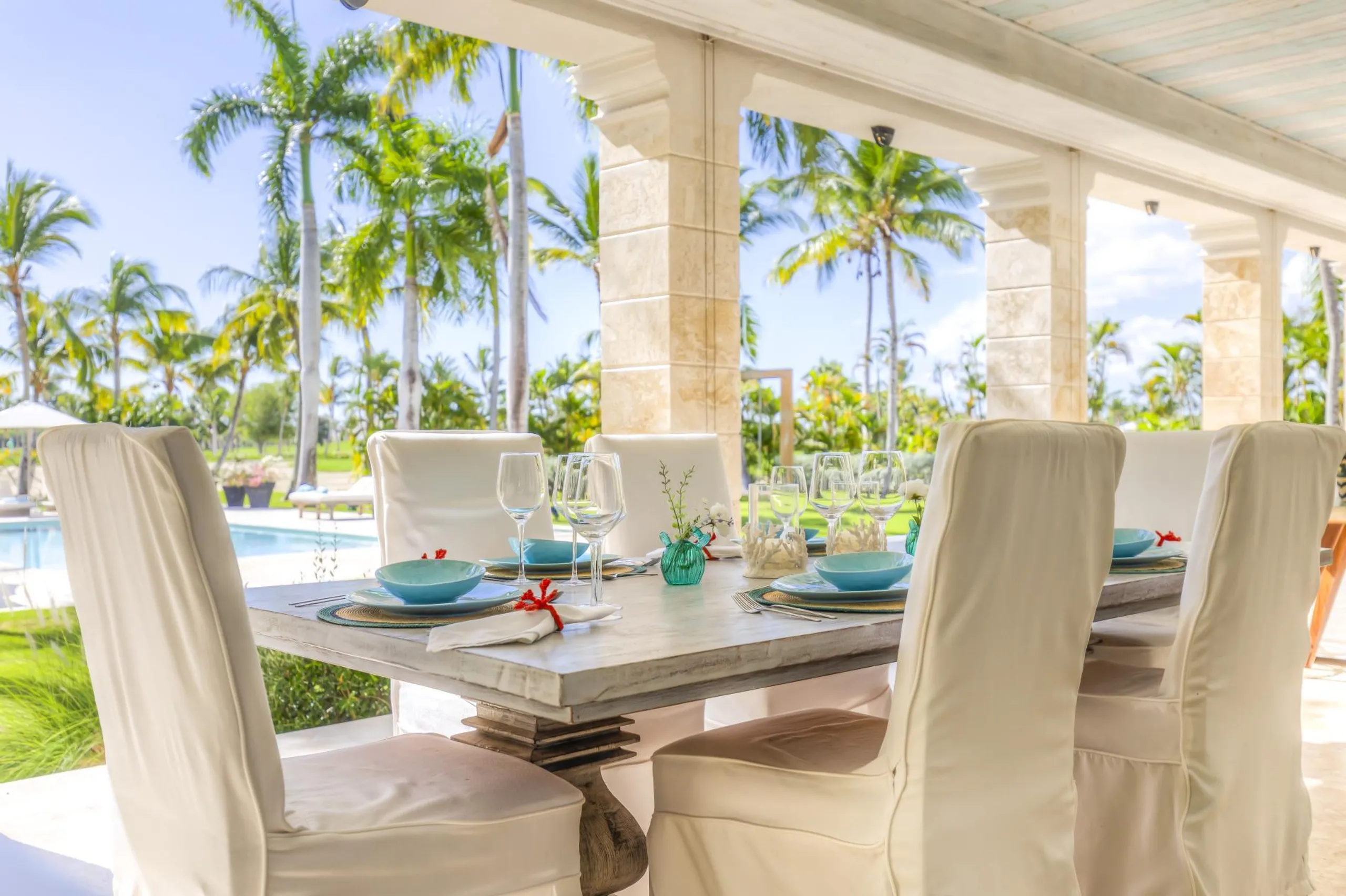 Prime Beachside Villa with Private Pool at La Cana Golf & Beach Club with Expansive Gardens — photograph 6