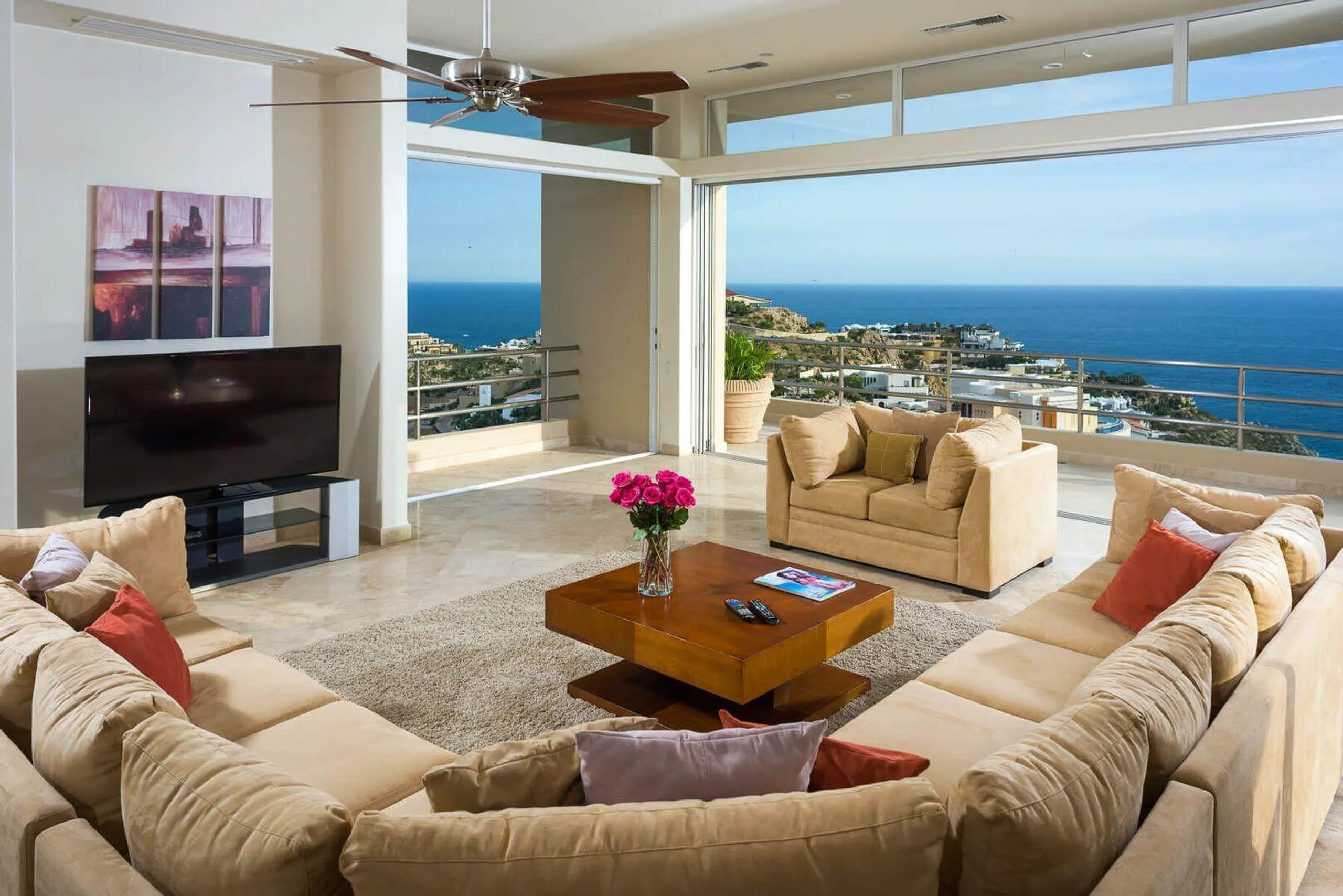 Infinity Pool Estate Overlooking the Sea of Cortez — photograph 11