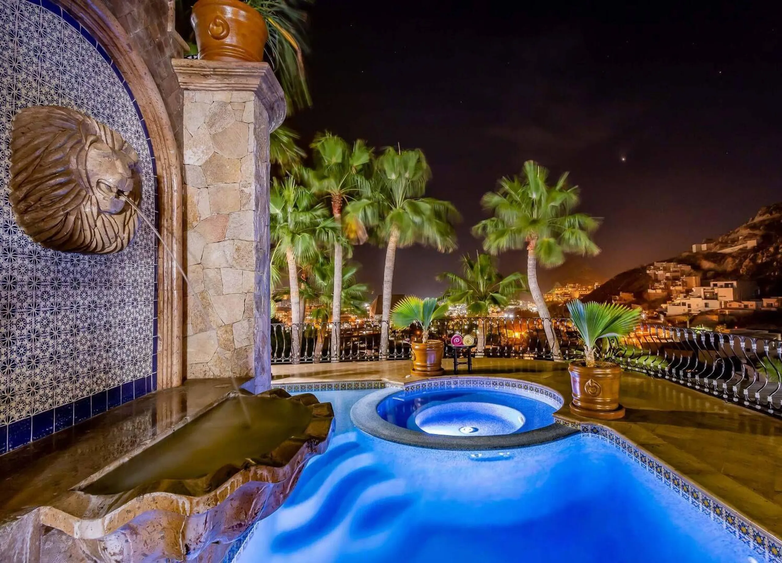 Grand Luxury Pedregral Estate with Sweeping Views Pool — photograph 3