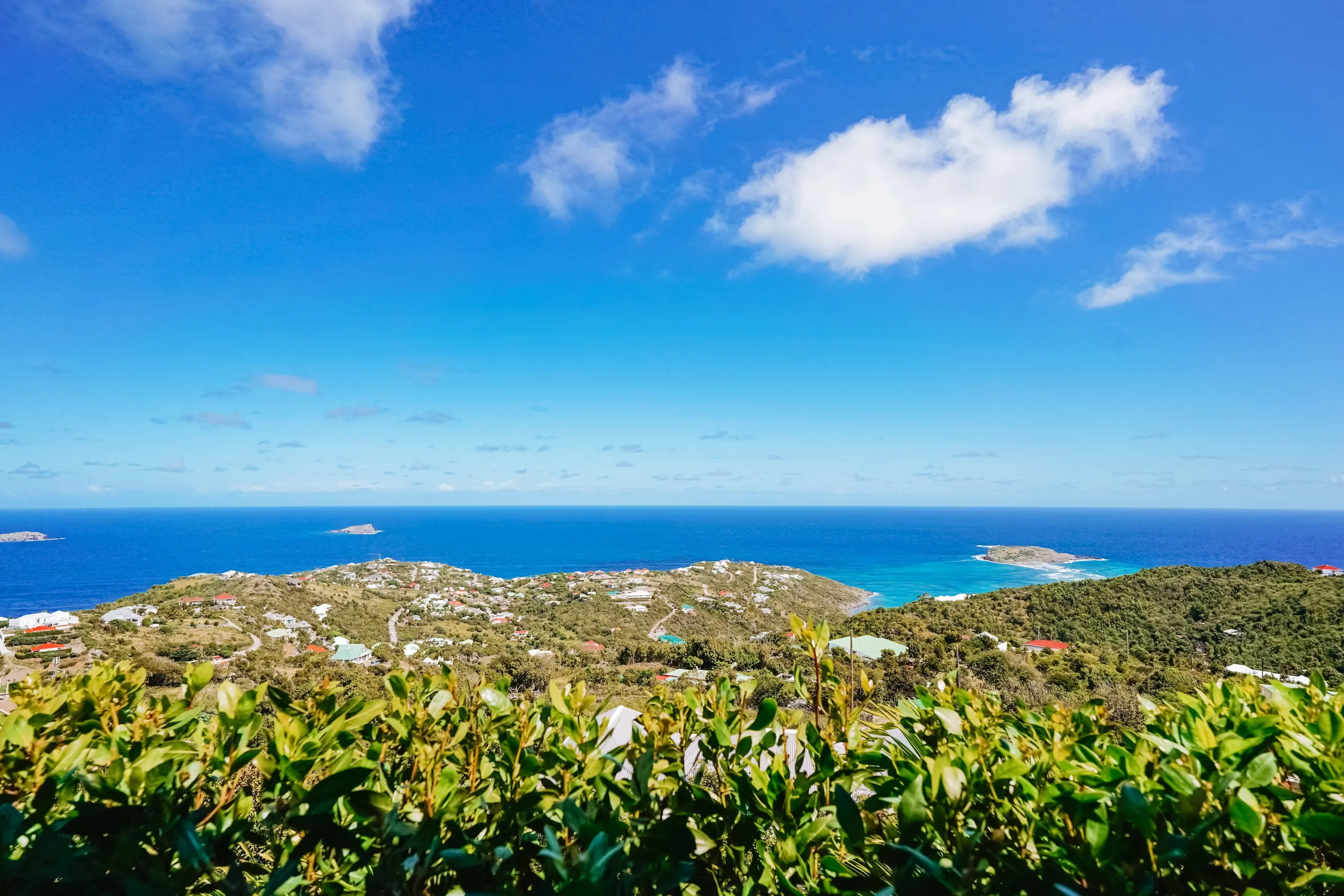 Majestic Paradise Villa with Private Pool and Ocean Views — photograph 5