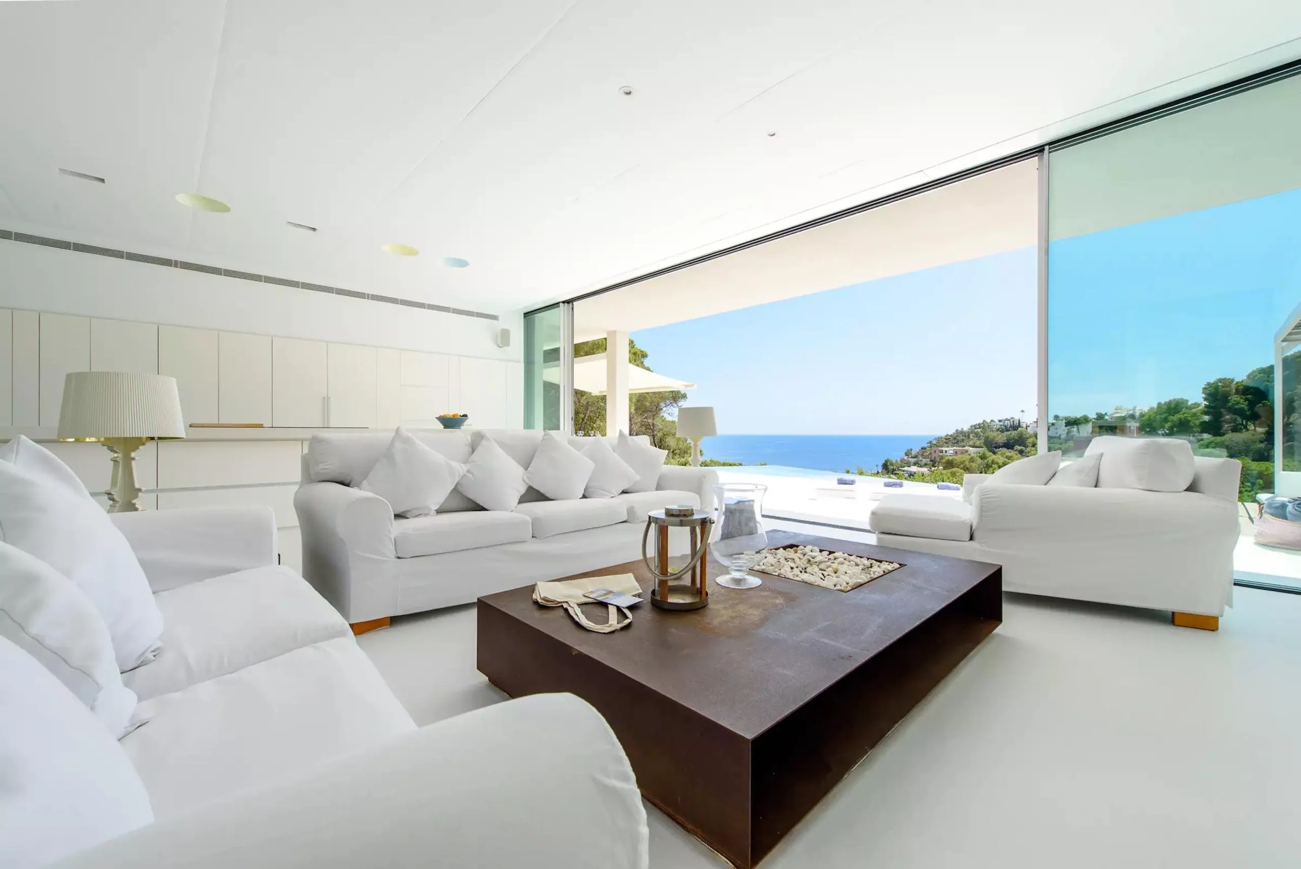 Ibizan Ocean View Estate with Infinity Edge Pool — photograph 12