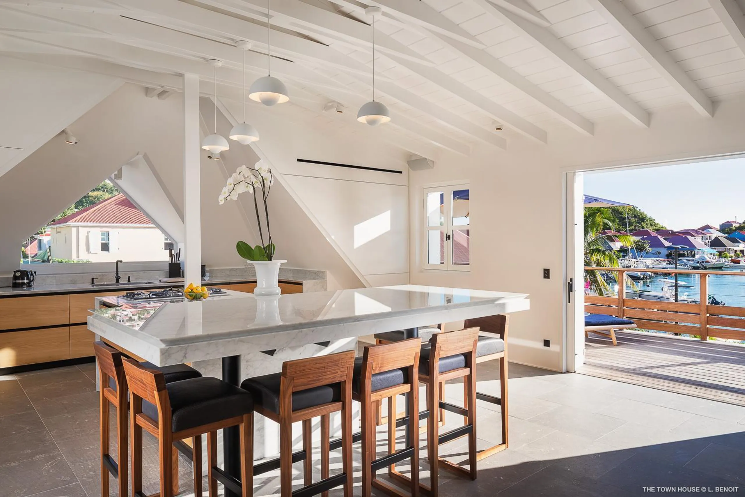 Charming Caribbean Cove Villa with Jacuzzi and Ocean Views — photograph 5