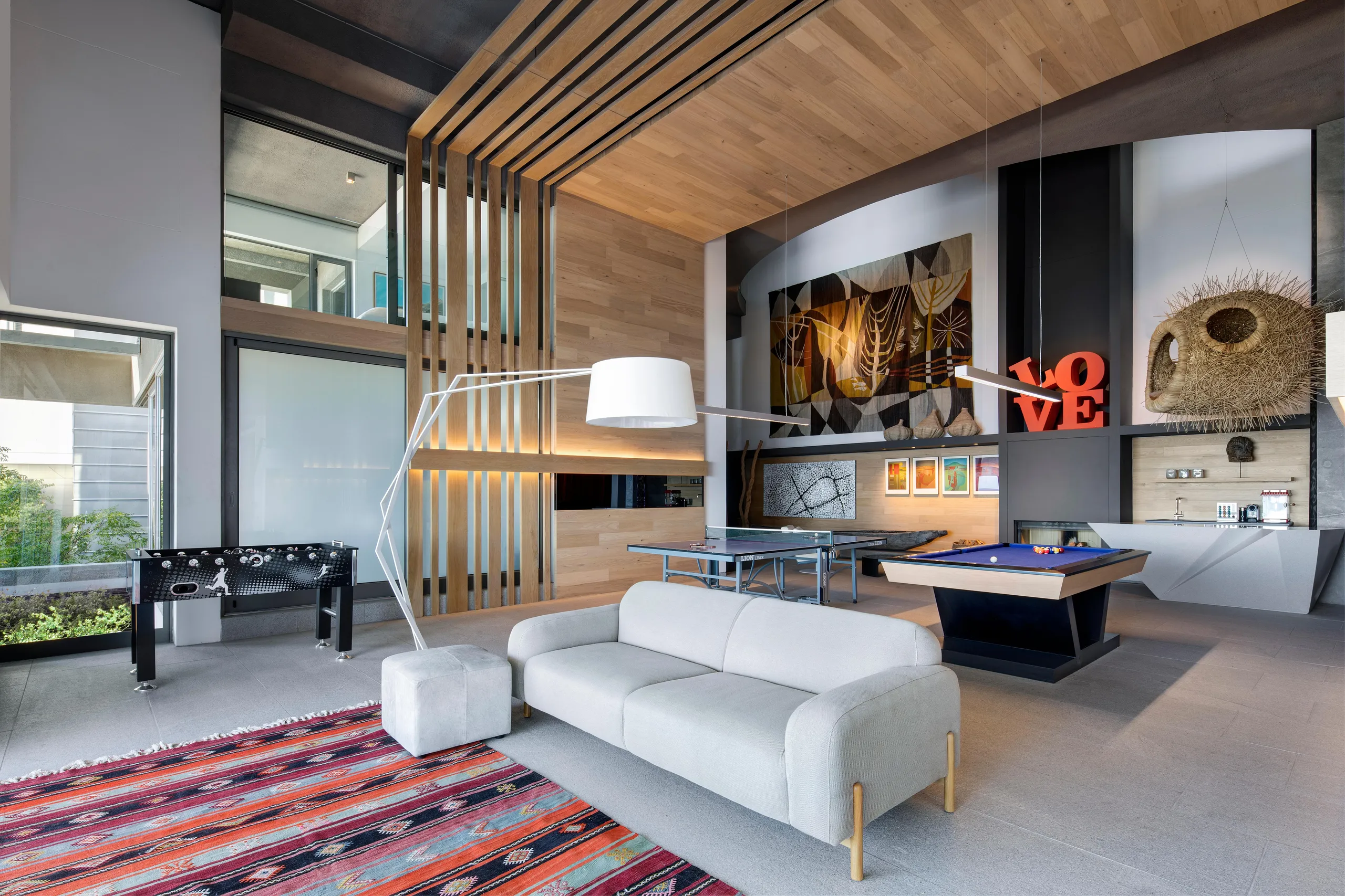 Modern Contemporary Ultra Villa with Glass-Floored Bar and Infinity Pool — photograph 11