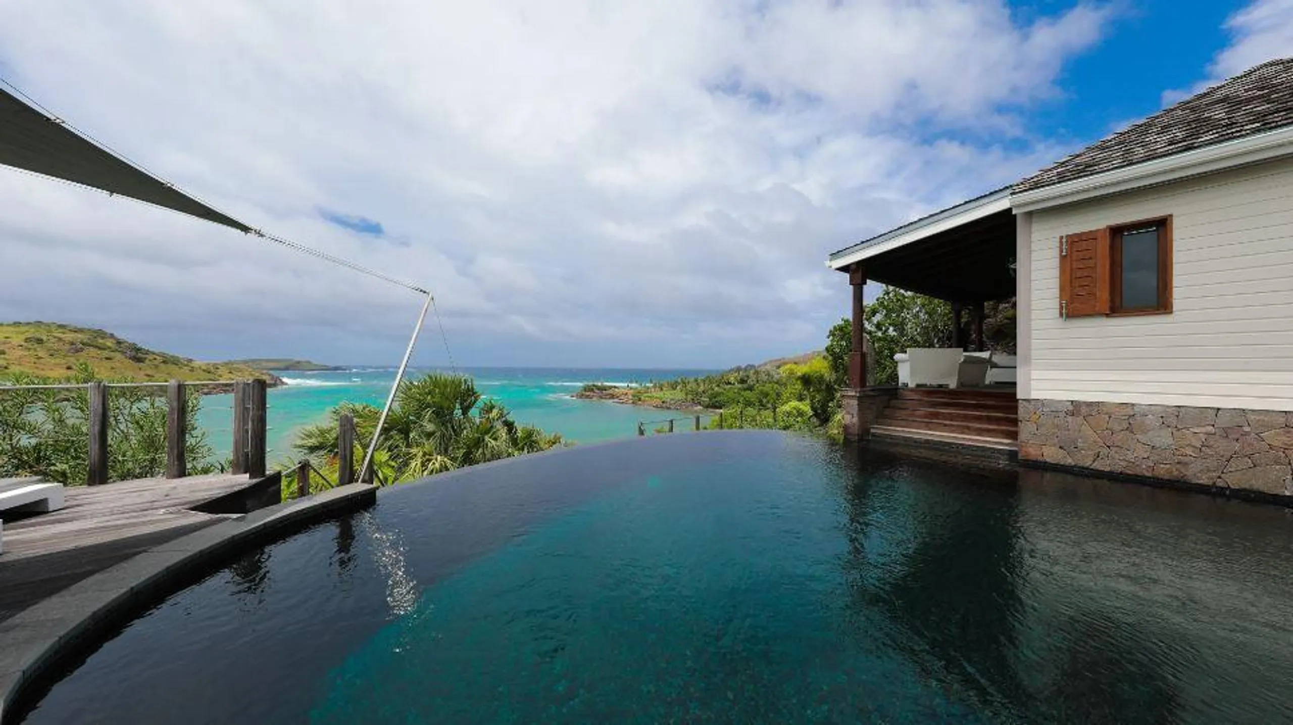 Seaside Splendor Villa with Private Beach in Domaine du Levant, St. Barths — photograph 2
