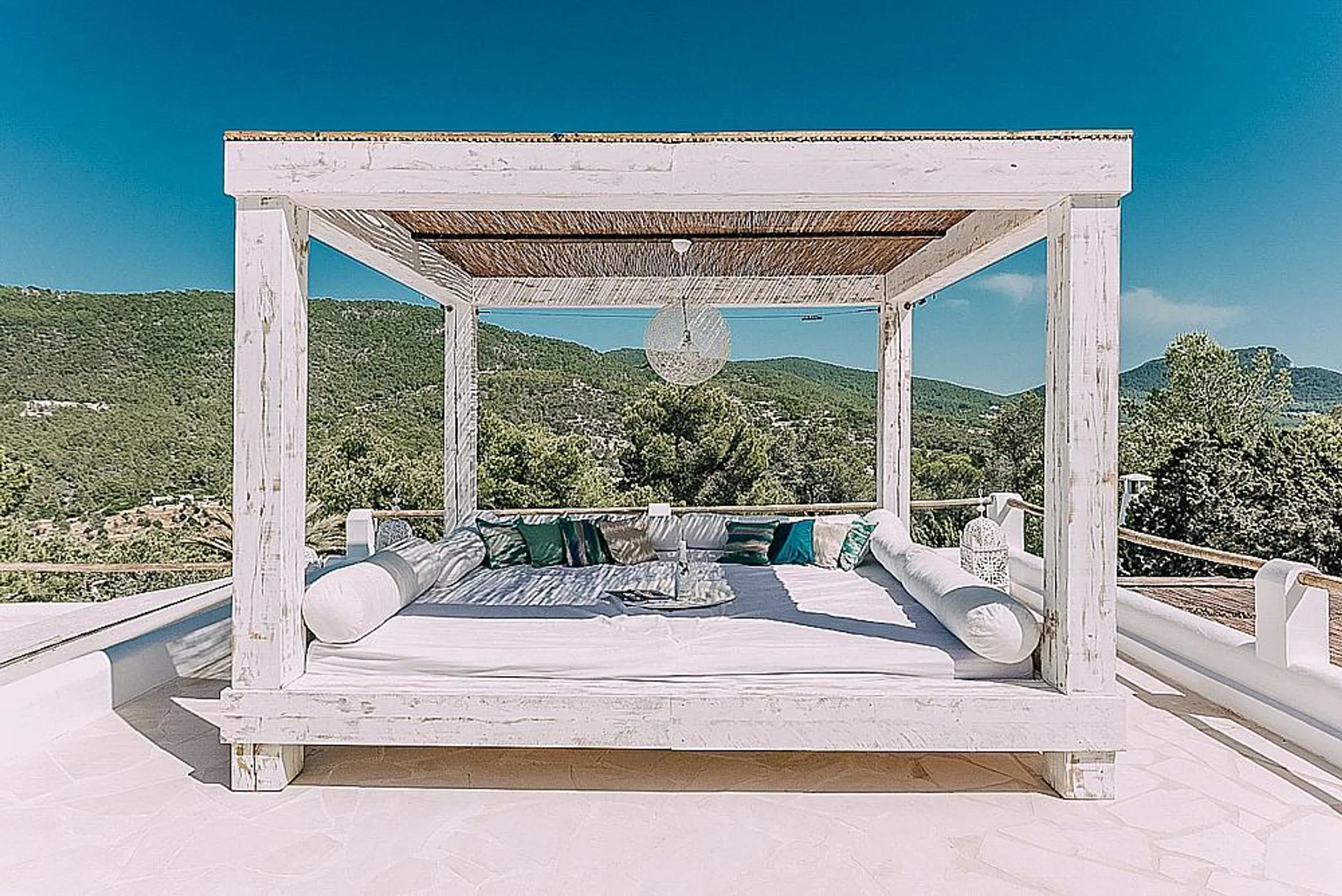 Spanish White Villa with Private Pool and Amazing Views — photograph 7