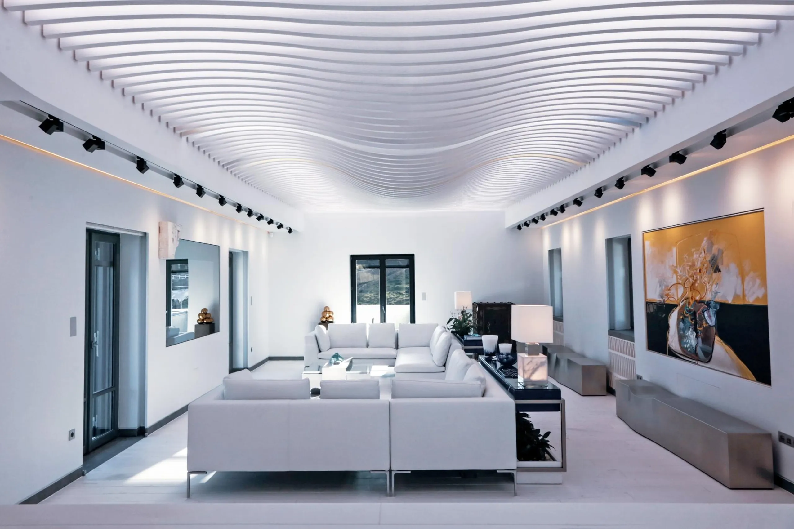 Invigorating Mykonos Retreat with Gorgeous Views — photograph 11