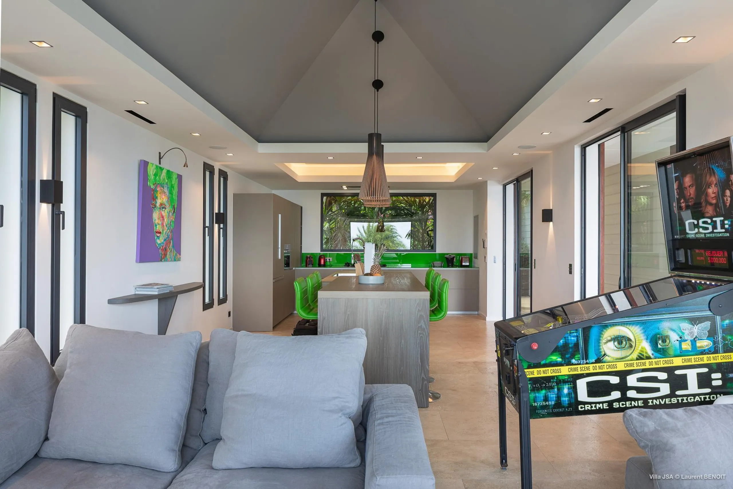 Hillside Tropical Villa with Private Pool and Breathtaking Views — photograph 7