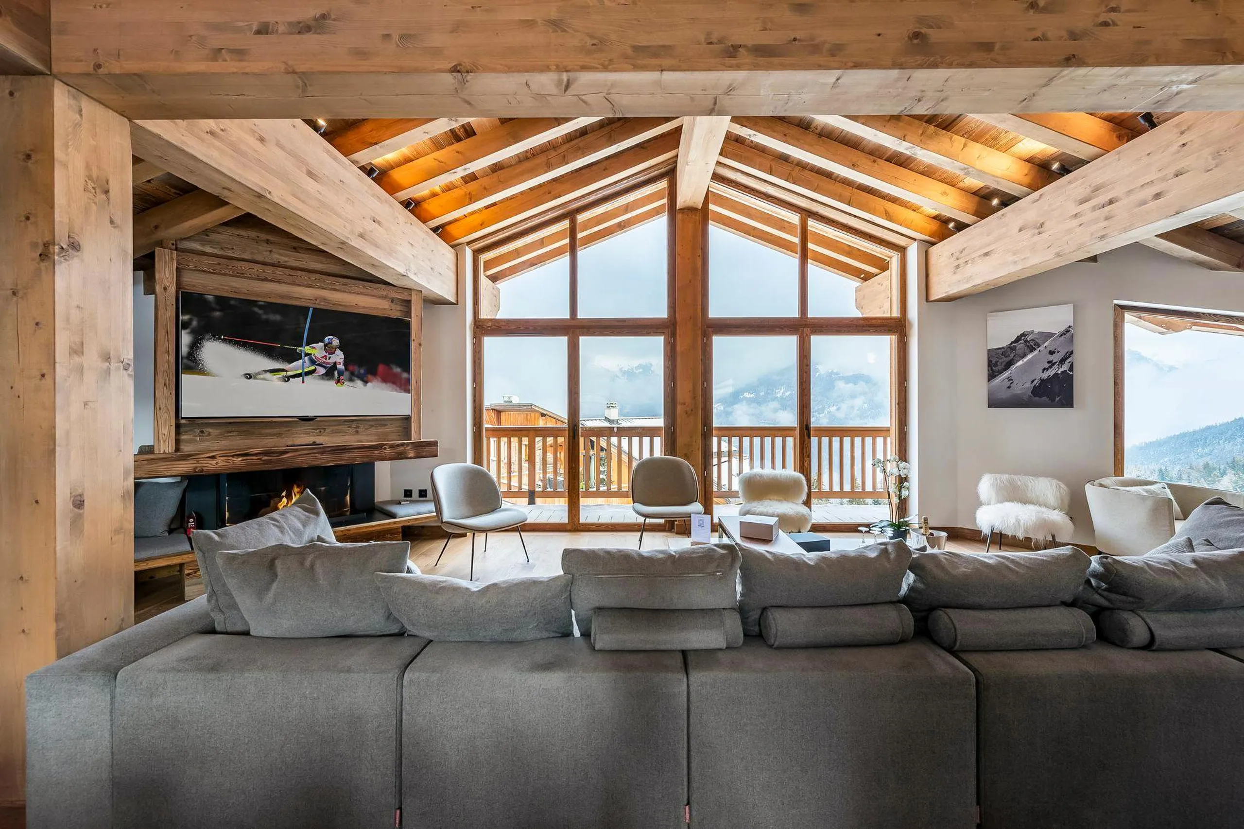 Alpine Luxury Fine Villa in the Heart of Courchevel, Saint Bon Tarentaise
