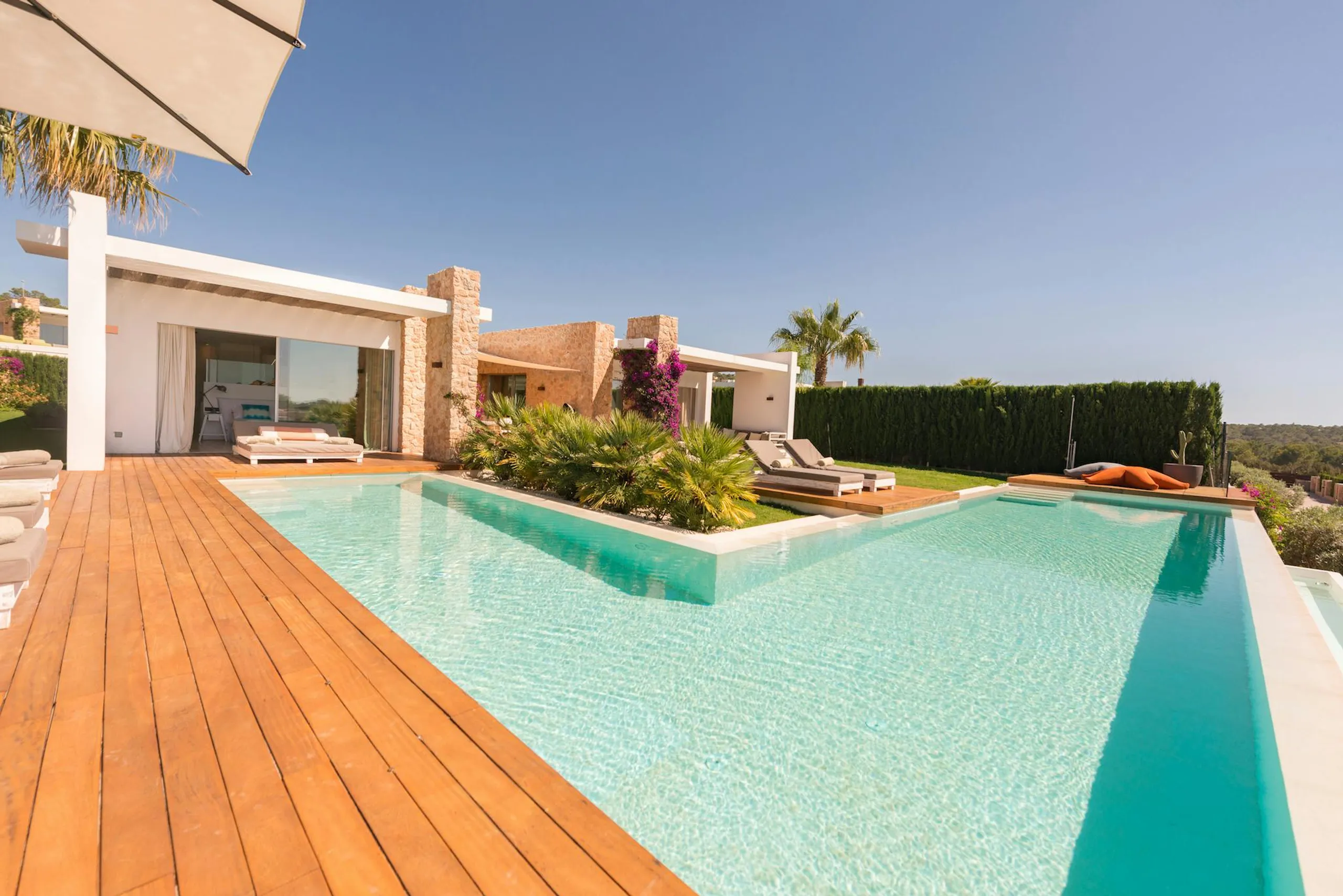 Regal Spanish Retreat with Private Pool and Sun Deck, Ibiza