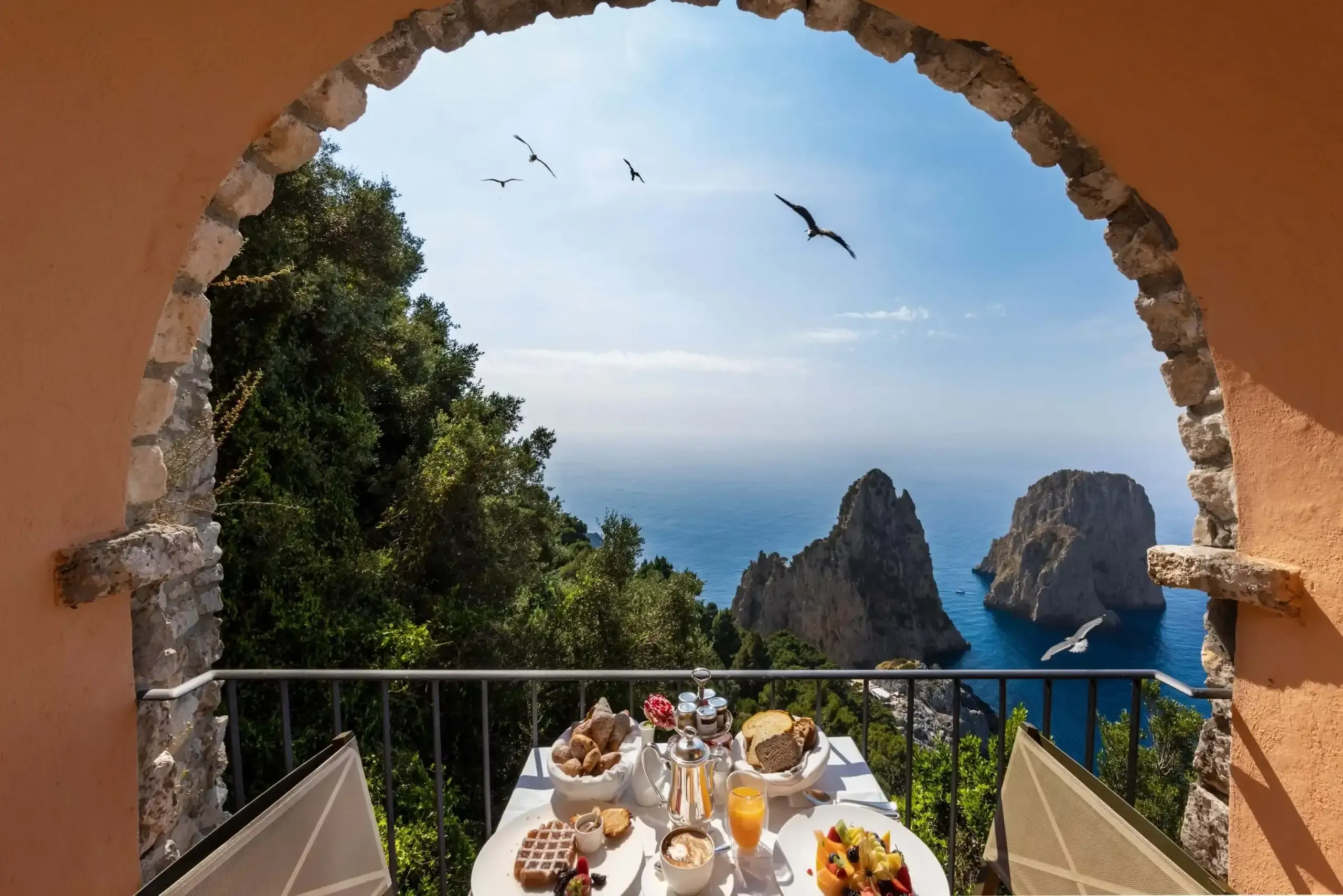 Exclusive Capri Villa with Pool and Sea Views — photograph 4