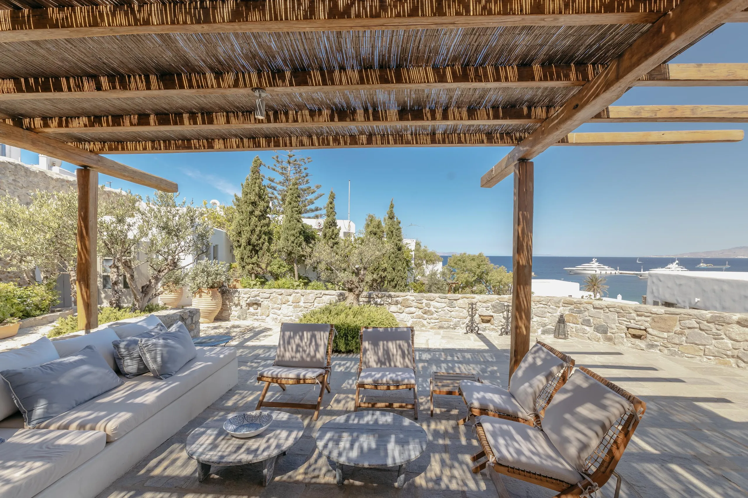Mediterranean Odyssey Retreat with Panoramic View and Pool VILLAWAY® — photograph 11