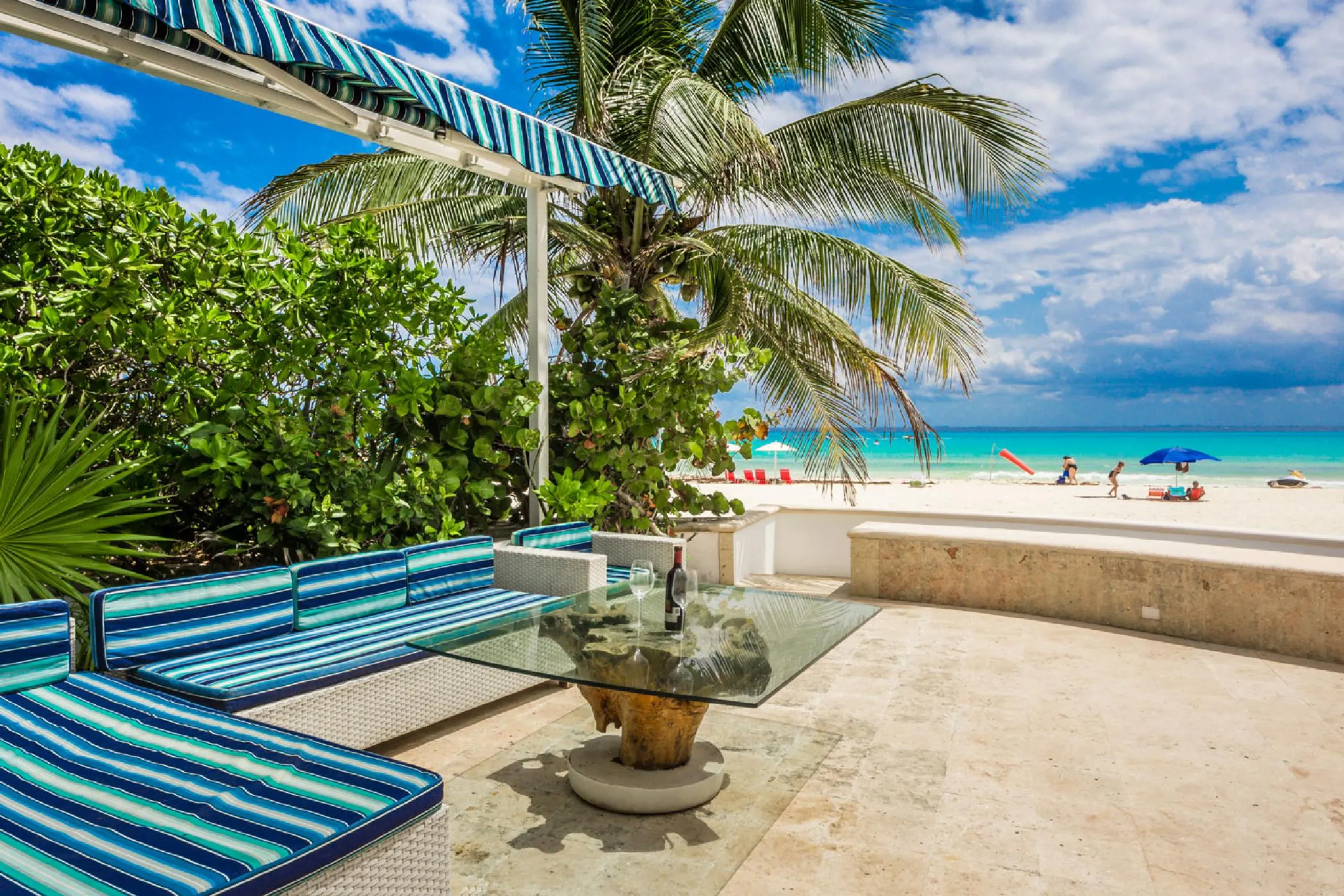 Xpu-Ha Luxury Beach Front Estate with Private Pool and Ocean Views — photograph 2
