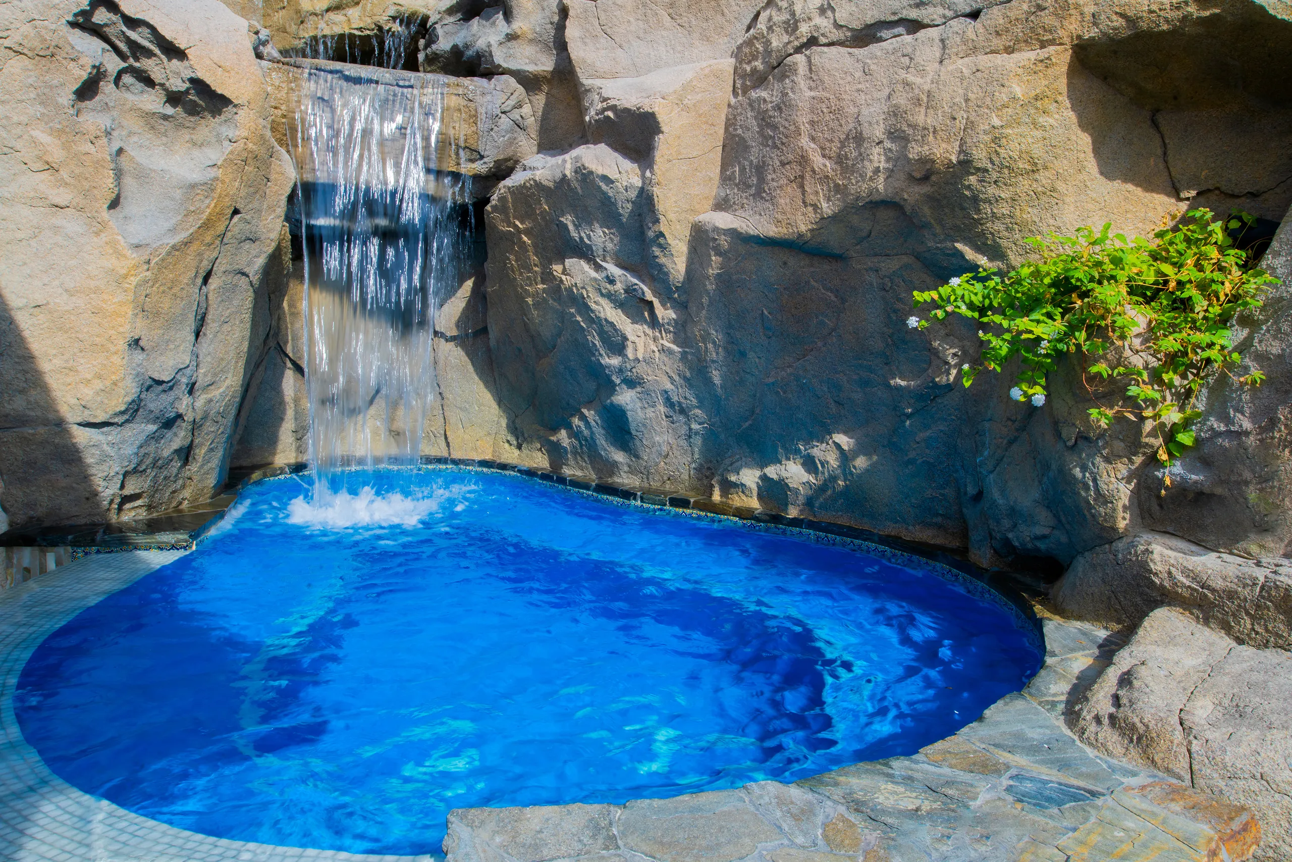 Enchanting Views of the Pacific Ocean from Four Level Luxury Compound with 2 Pools! — photograph 10