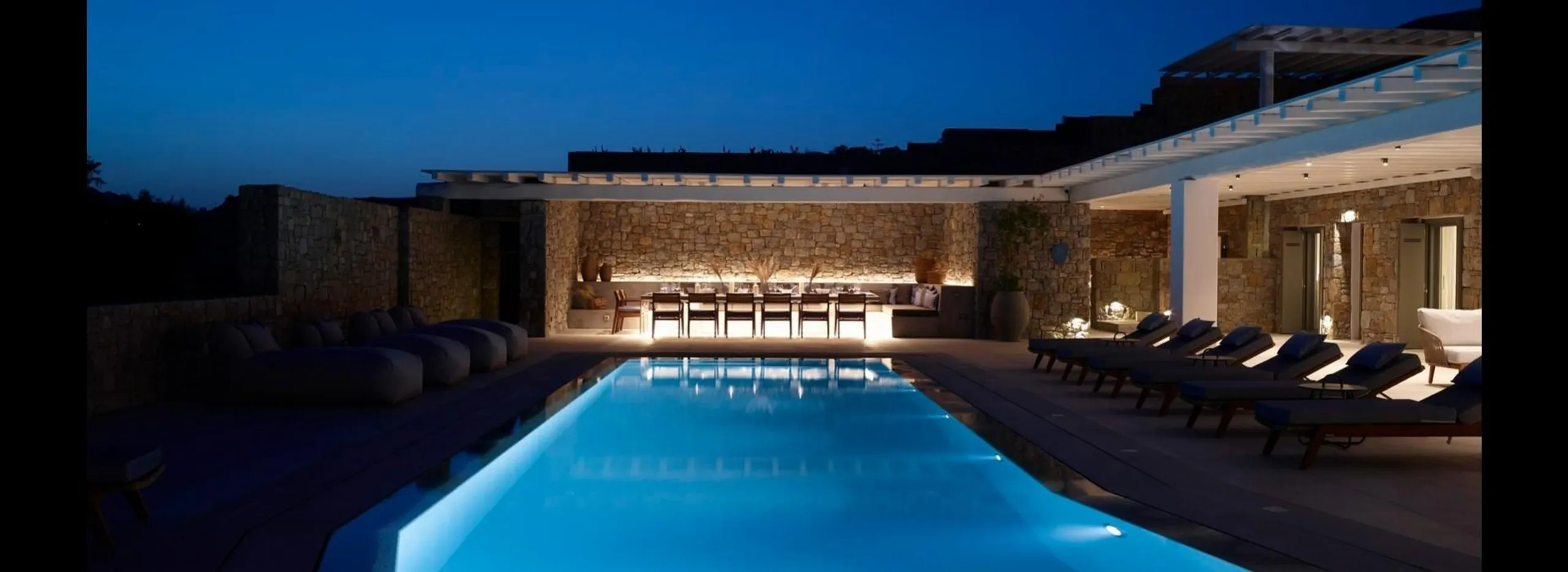 Luxurious Retreat with Breathtaking Views — photograph 4