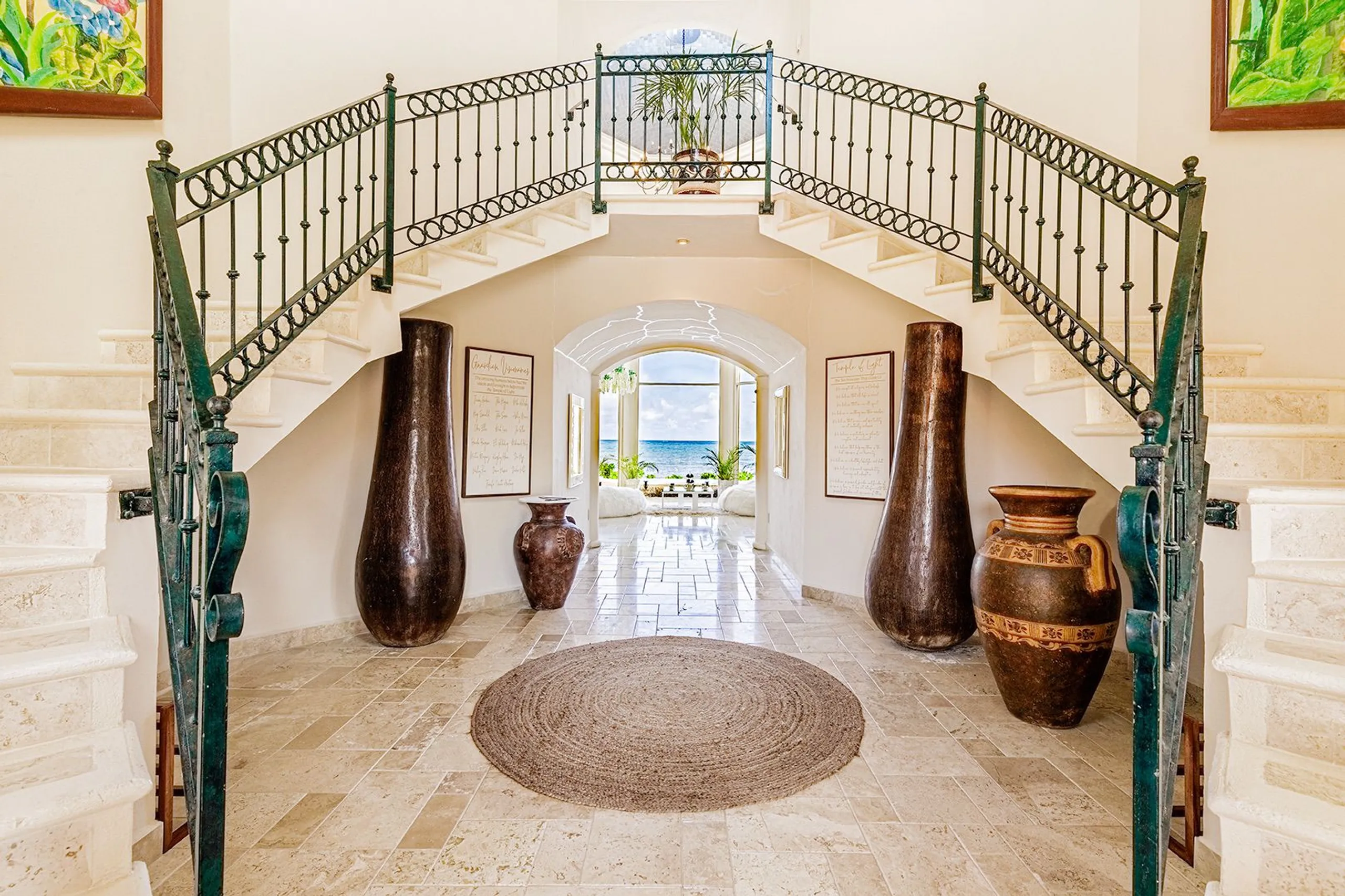 Splendid 8-Bedroom Beachfront Villa in Tankah, Tulum with Ocean Views & Cenote Access — photograph 3
