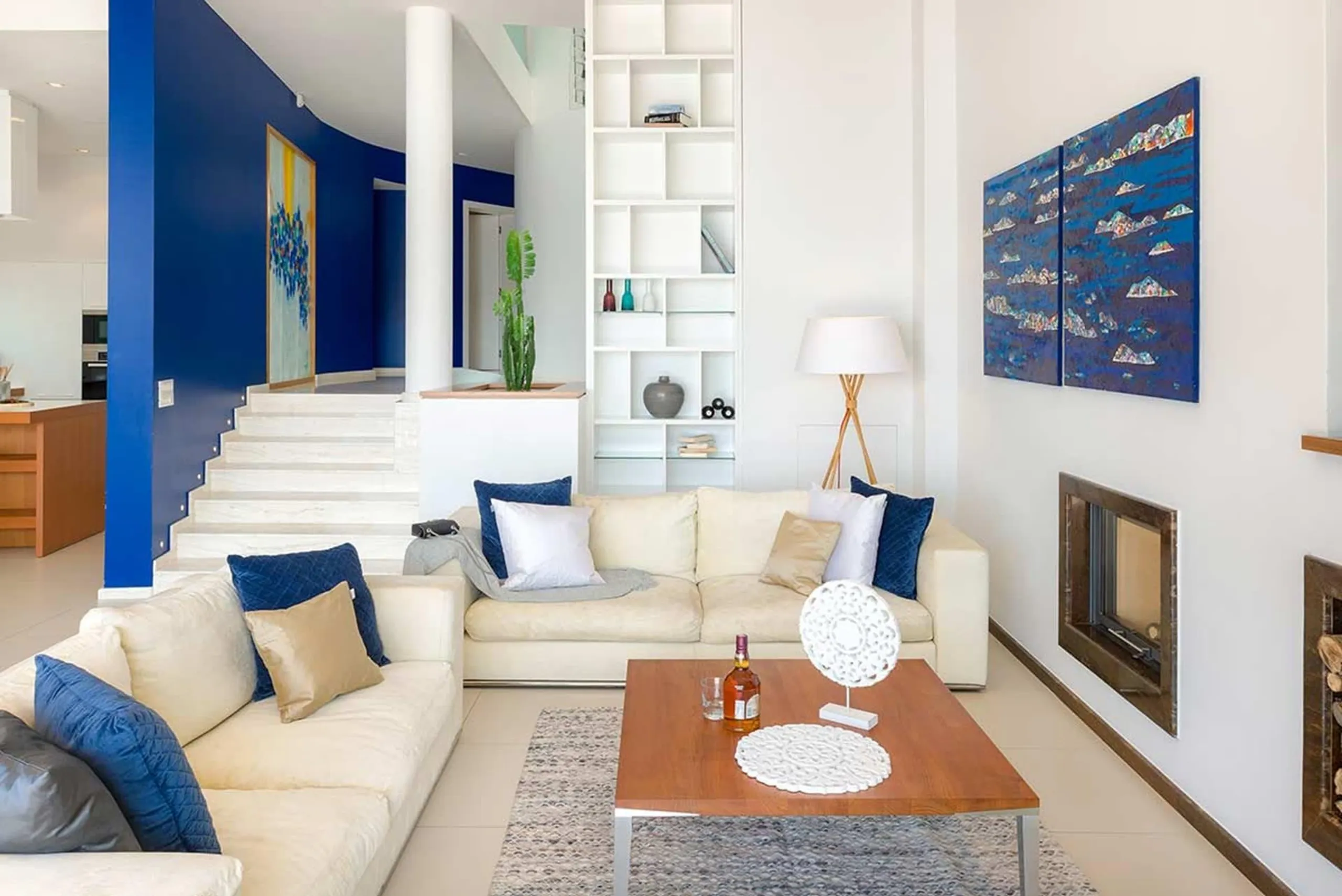 Inspiring Beachfront  Villa with Private Heated Pool & Oceanfront Views — photograph 11