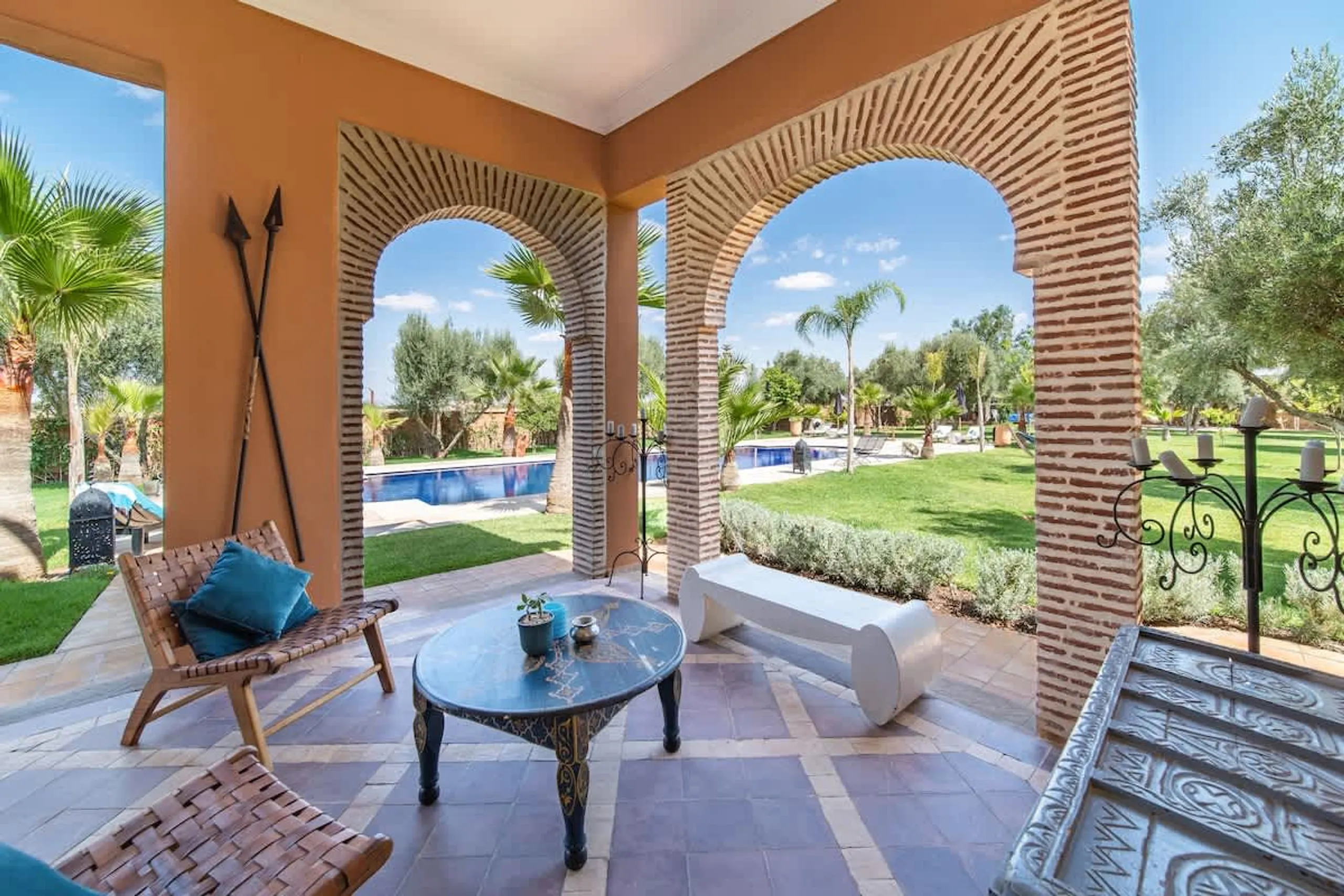 Luxuriant Marrakech Villa with Private Pool and Garden — photograph 6