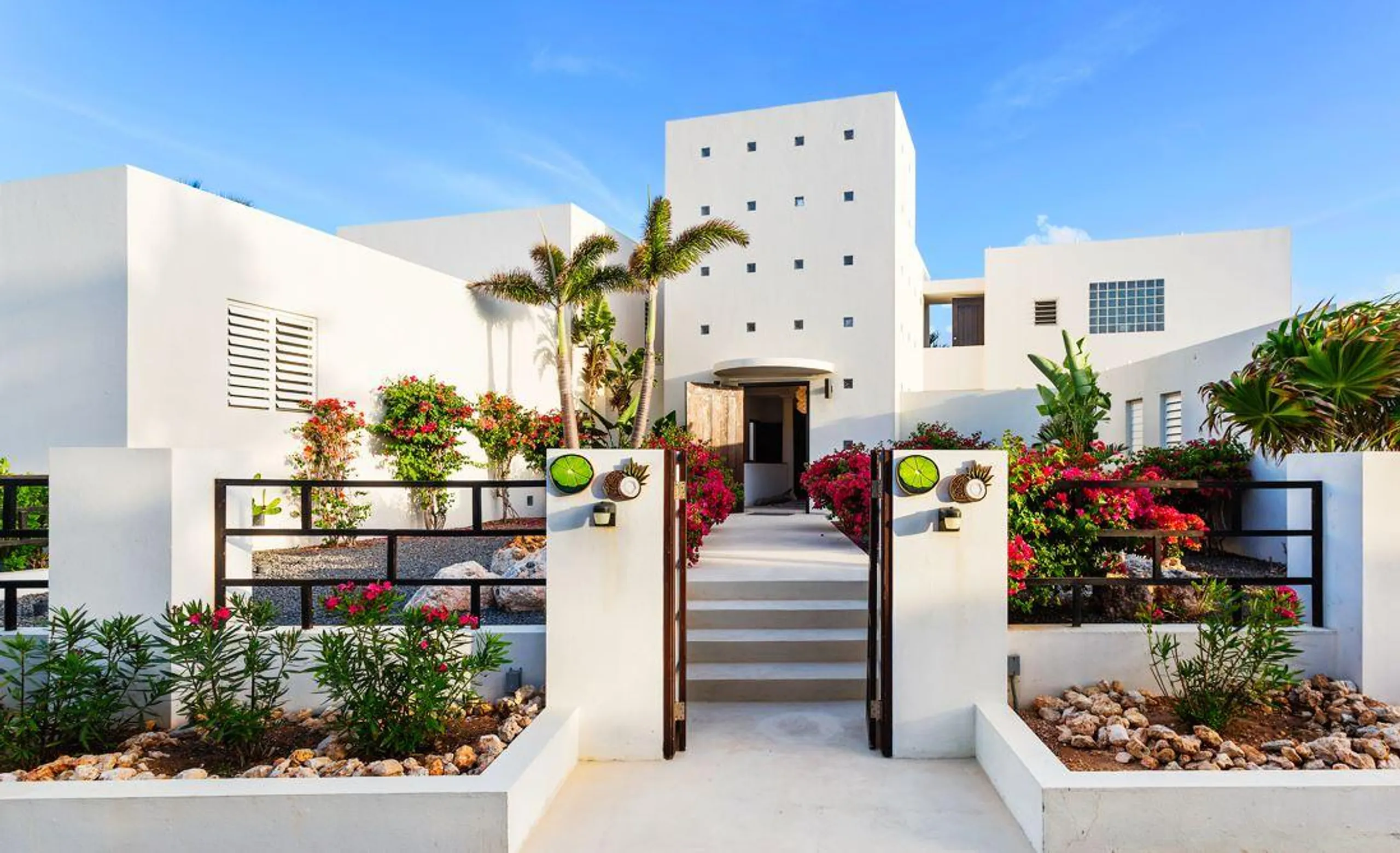Limin' Da Coconut 6 Bedroom — photograph 3