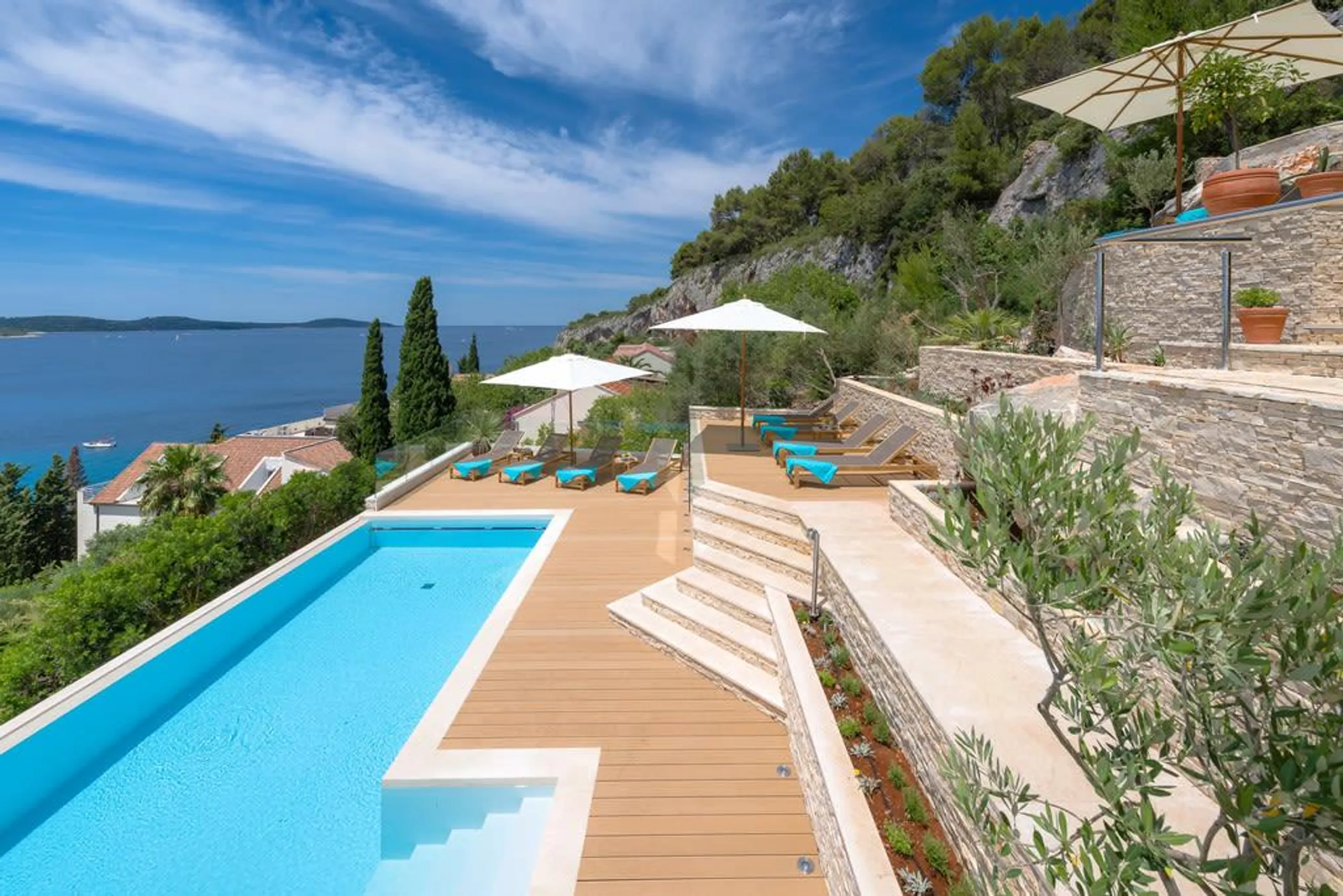 Majestic Hvar Villa with Stunning Panoramic View, Splitsko Dalmatinska