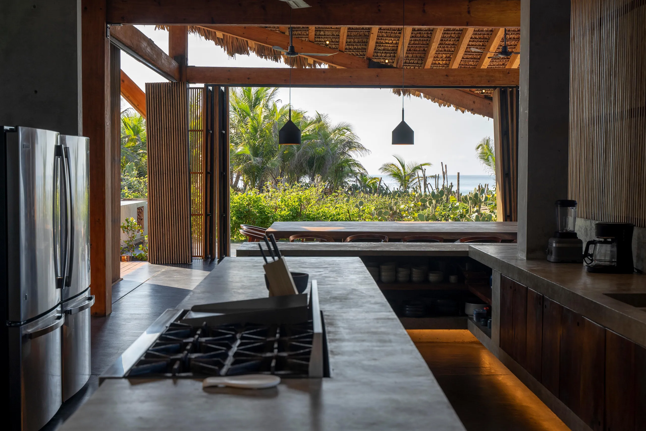 Cerulean Sanctum Beachside Resort Estate with Infinity Pool — photograph 12
