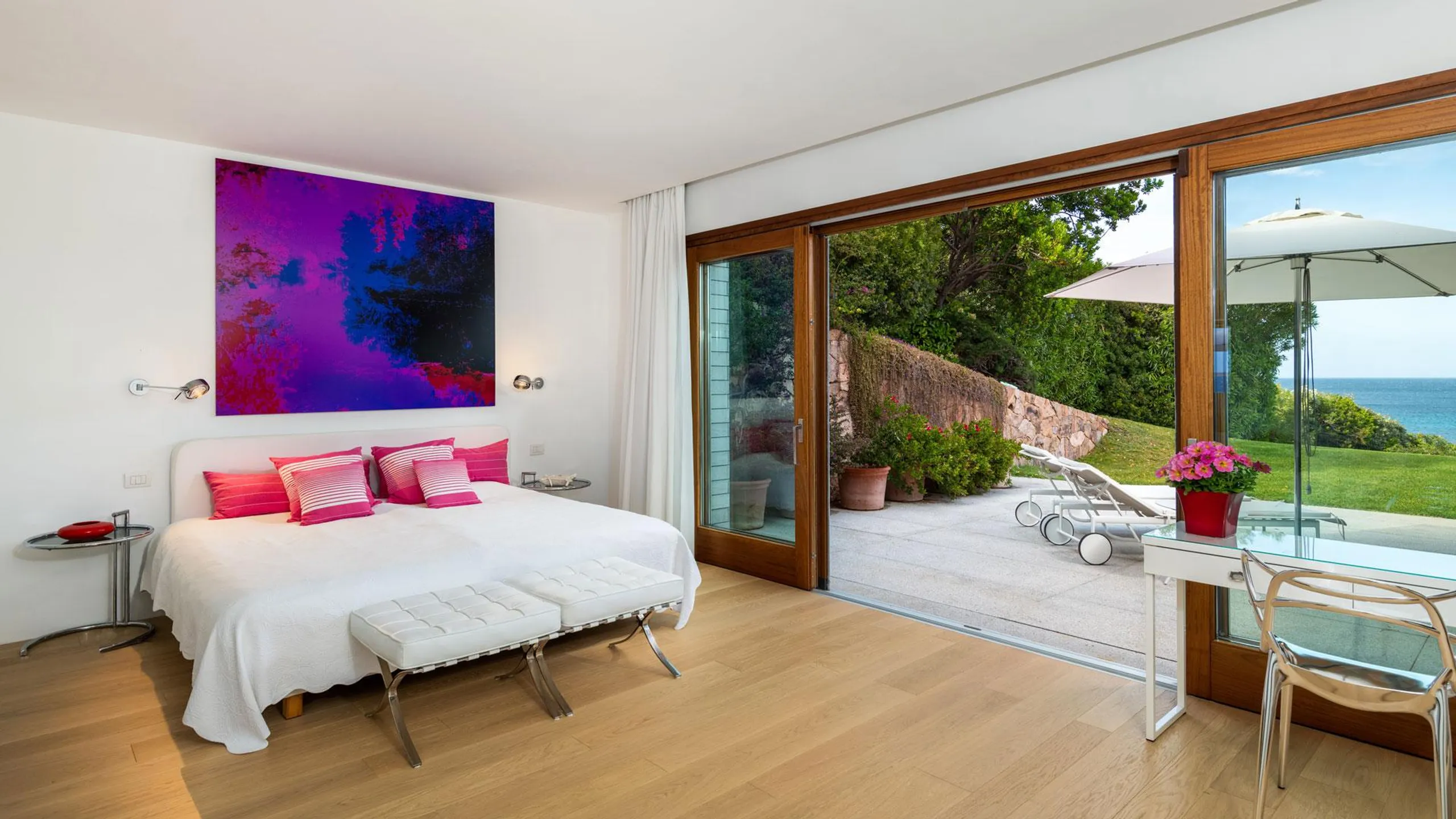 Majestic 8BR Villa with Pool and Panoramic Sea Views — photograph 11