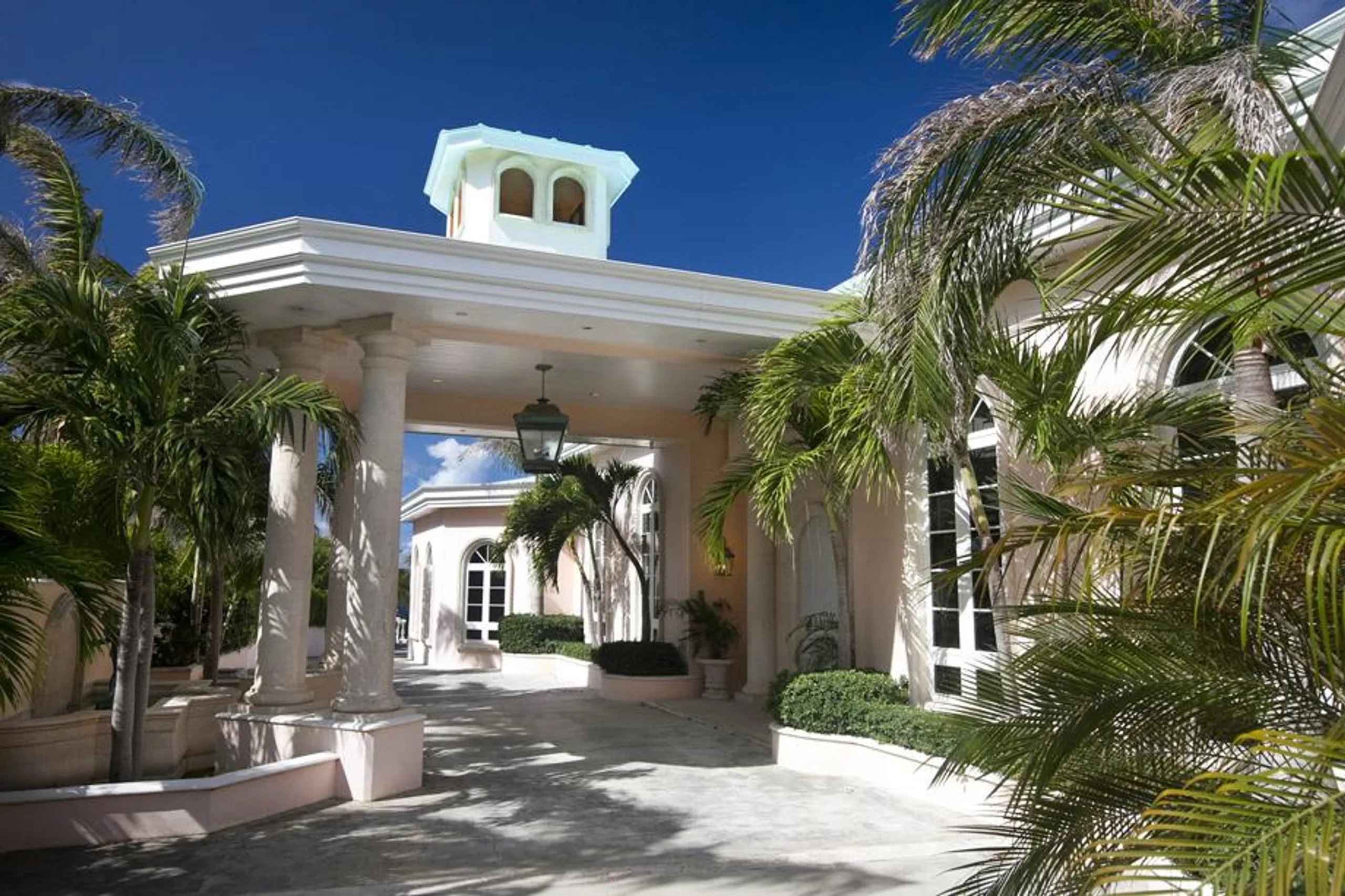 St. Croix Relaxing Villa with Awe-inspiring Views of the Caribbean Sea and Buck Island — photograph 11