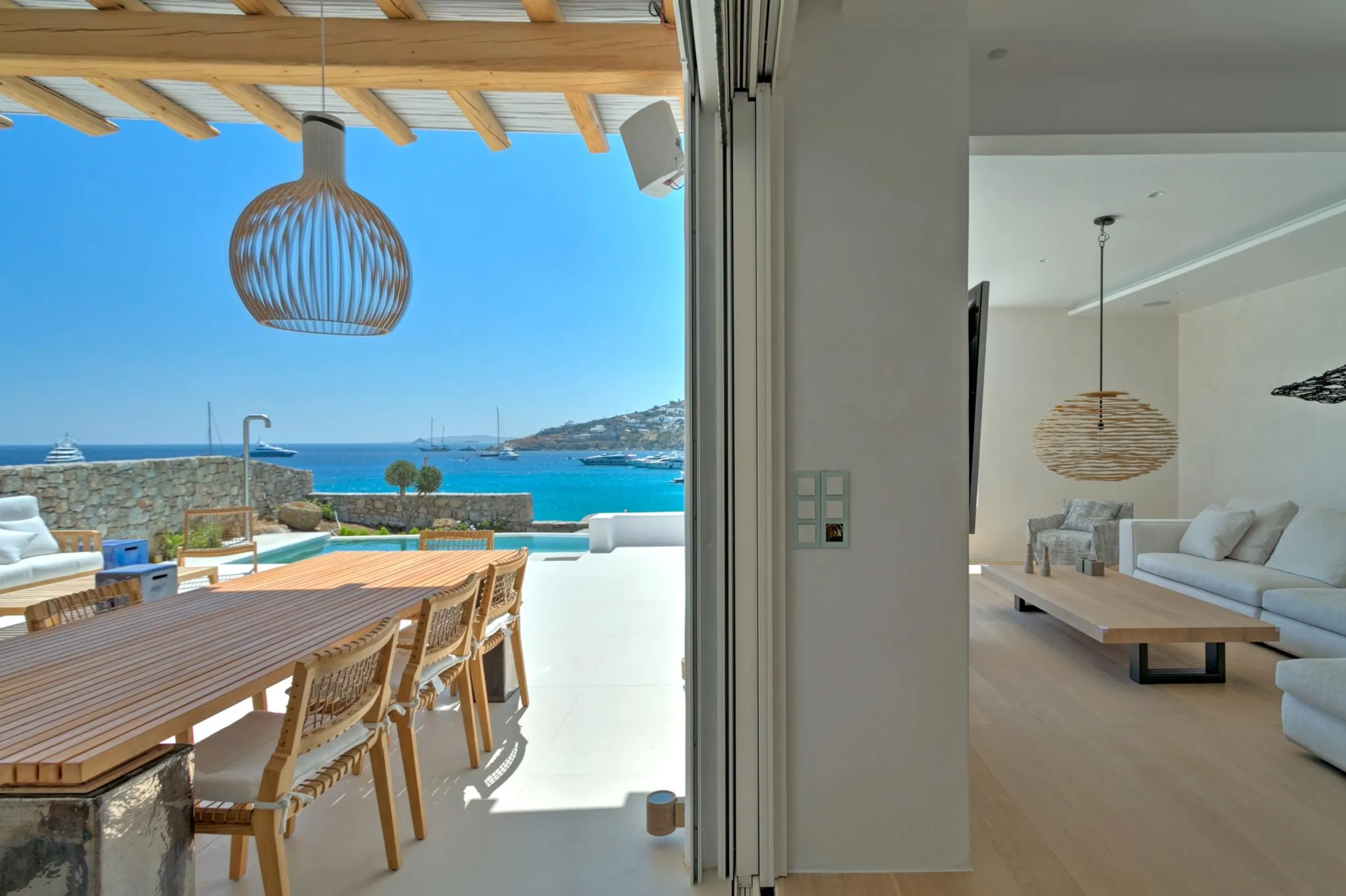 Breathtaking Oceanview Villa in Mykonos with Private Pool — photograph 8