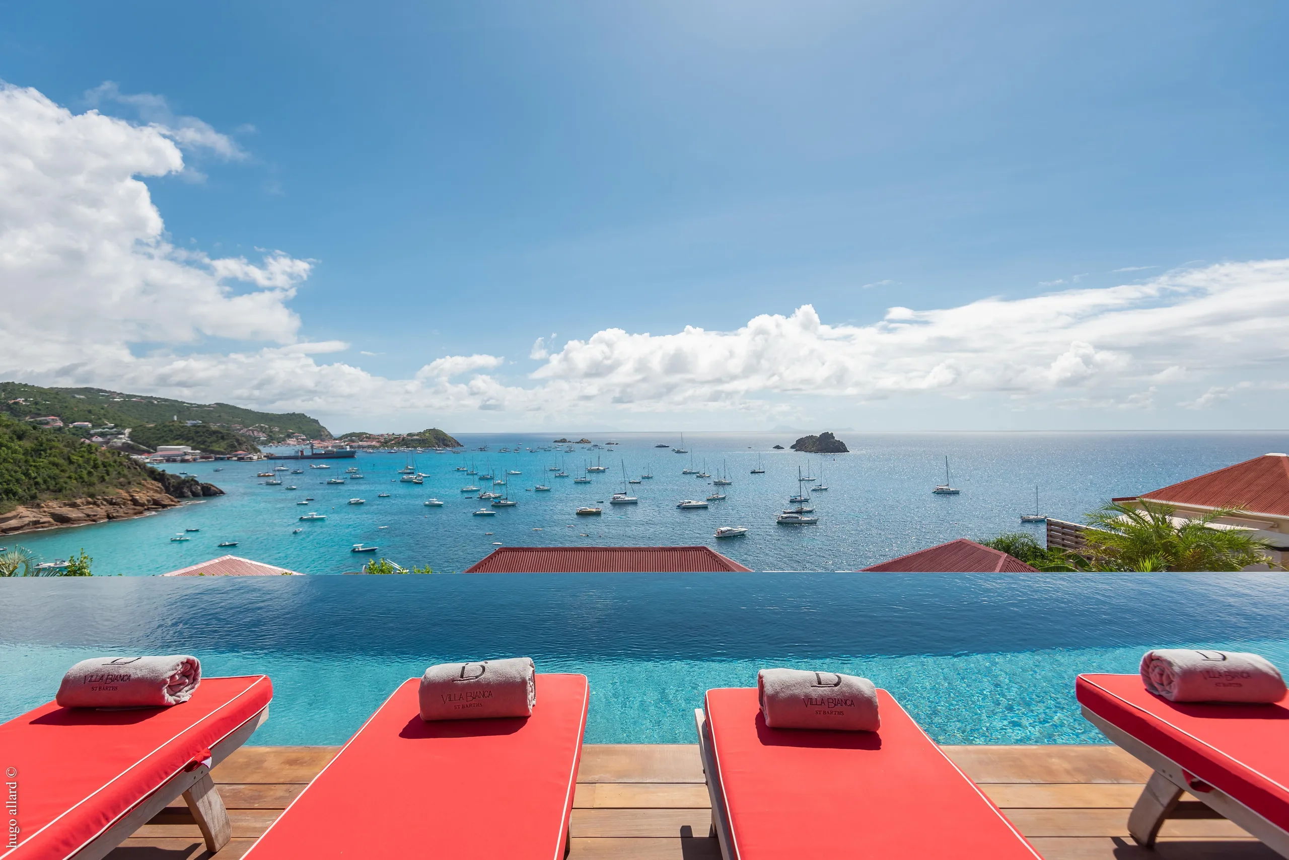 Glorious Oceanview Villa with Infinity Pool and Fitness Room — photograph 5