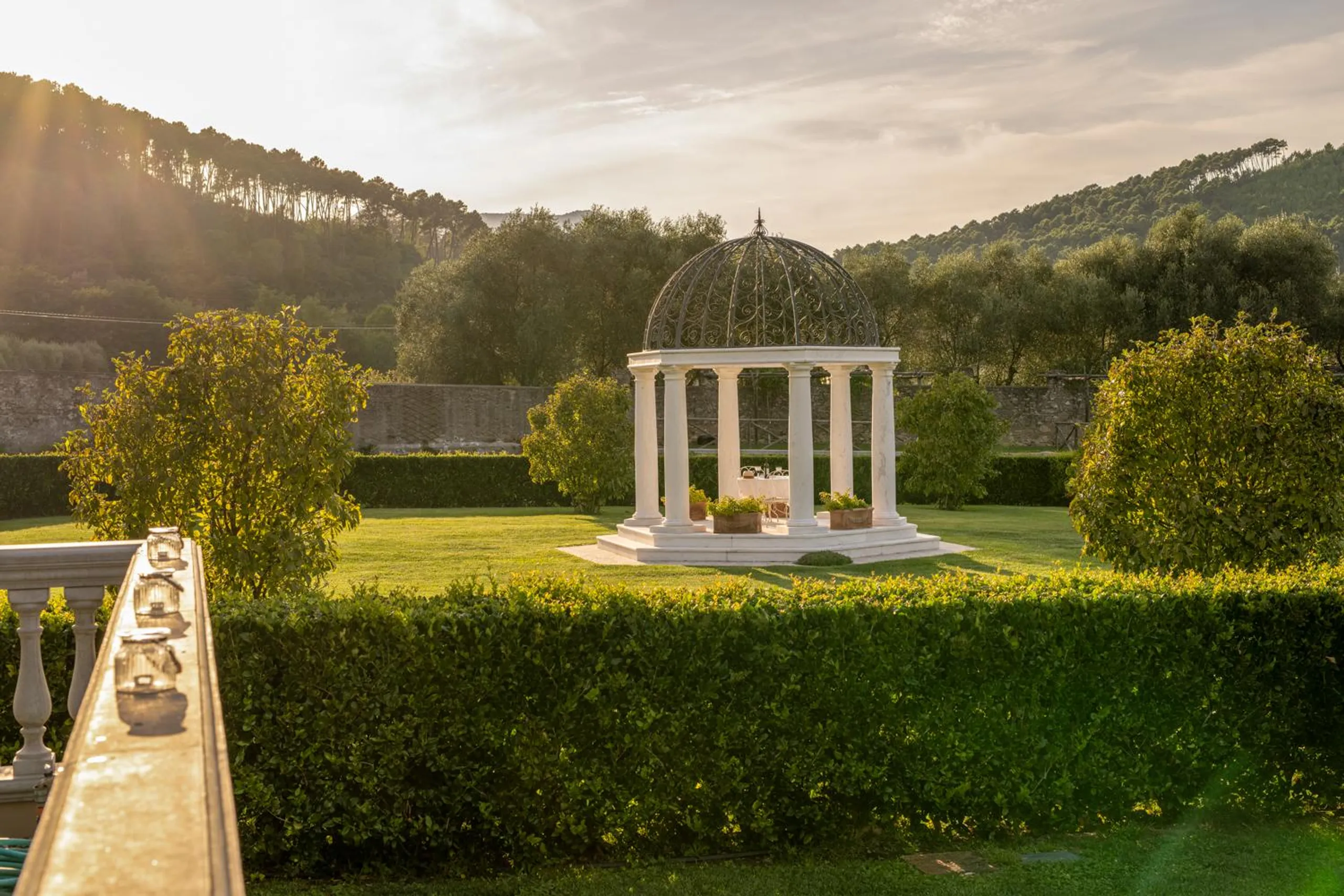 Exquisite 18th Century Tuscan Villa with Indoor Spa, Pool & Wedding Garden — photograph 5