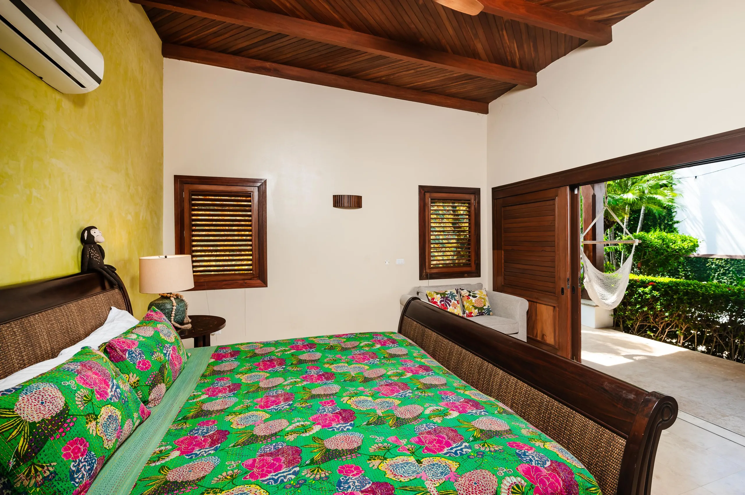 Rejuvenating Tamarindo Estate with Private Pool and Garden Grounds — photograph 7