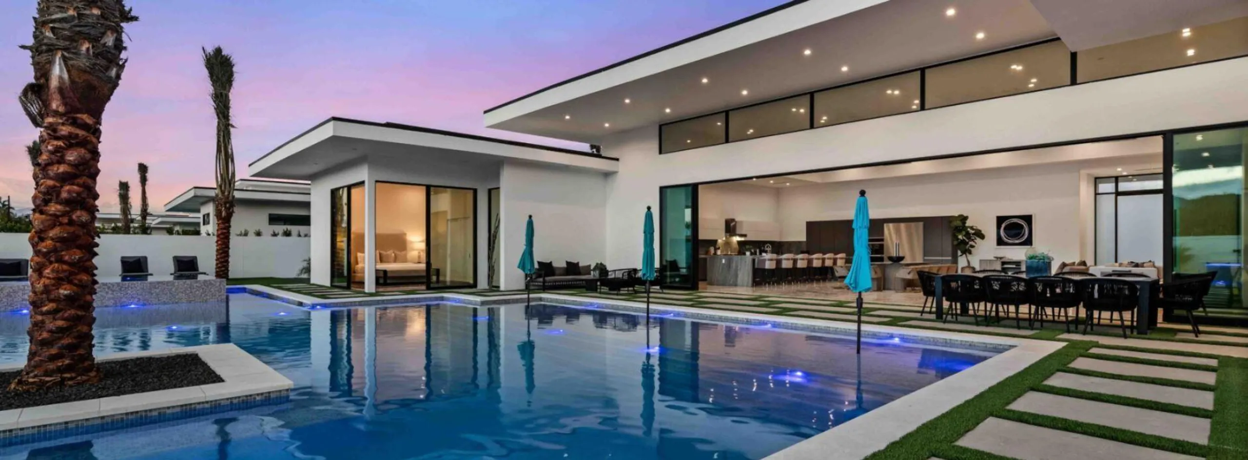 Contemporary Villa with Private Pool, Fire Pit & Designer Interior, Coachella