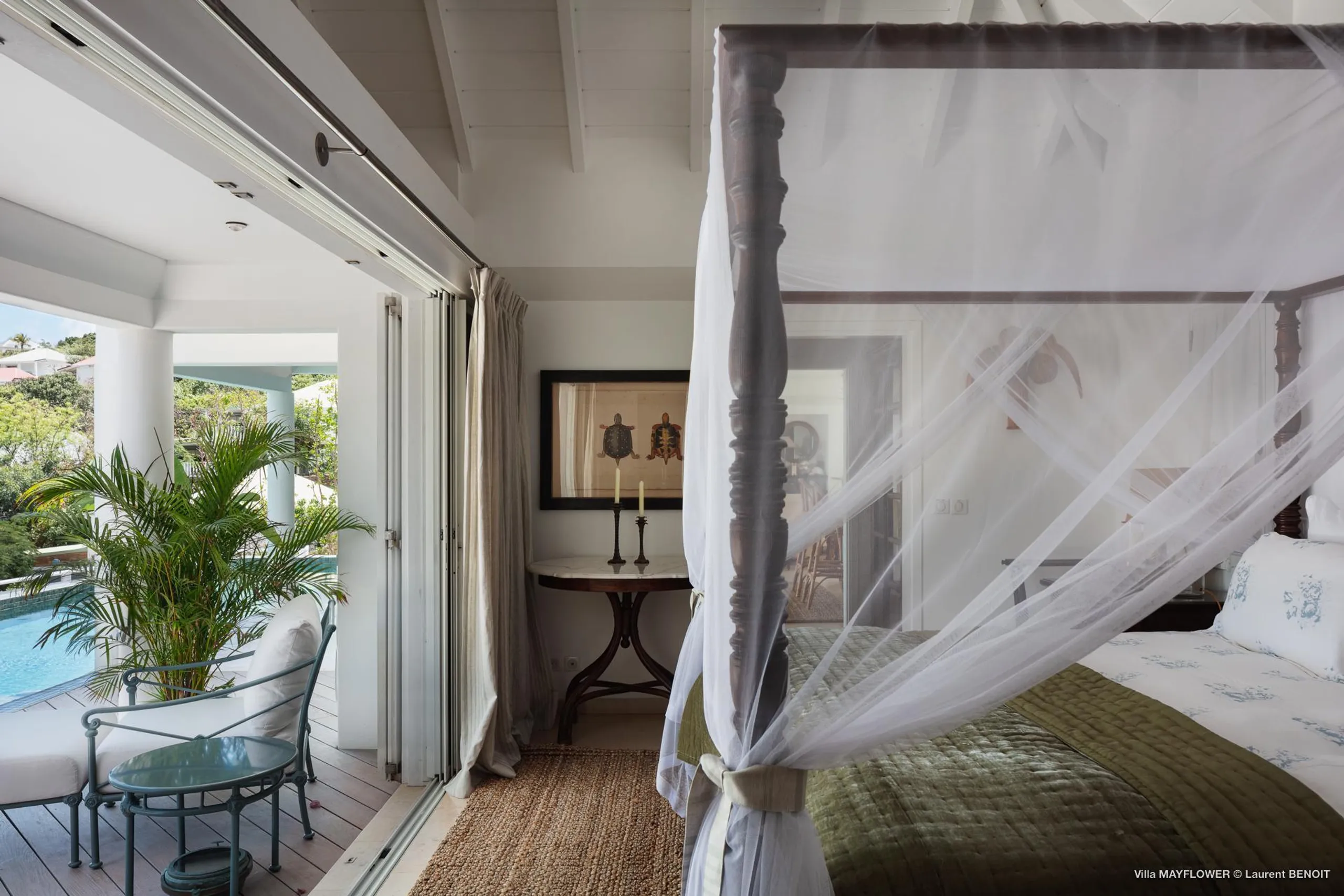 Classic Tropical Style Villa with Private Pool by the Sea — photograph 9