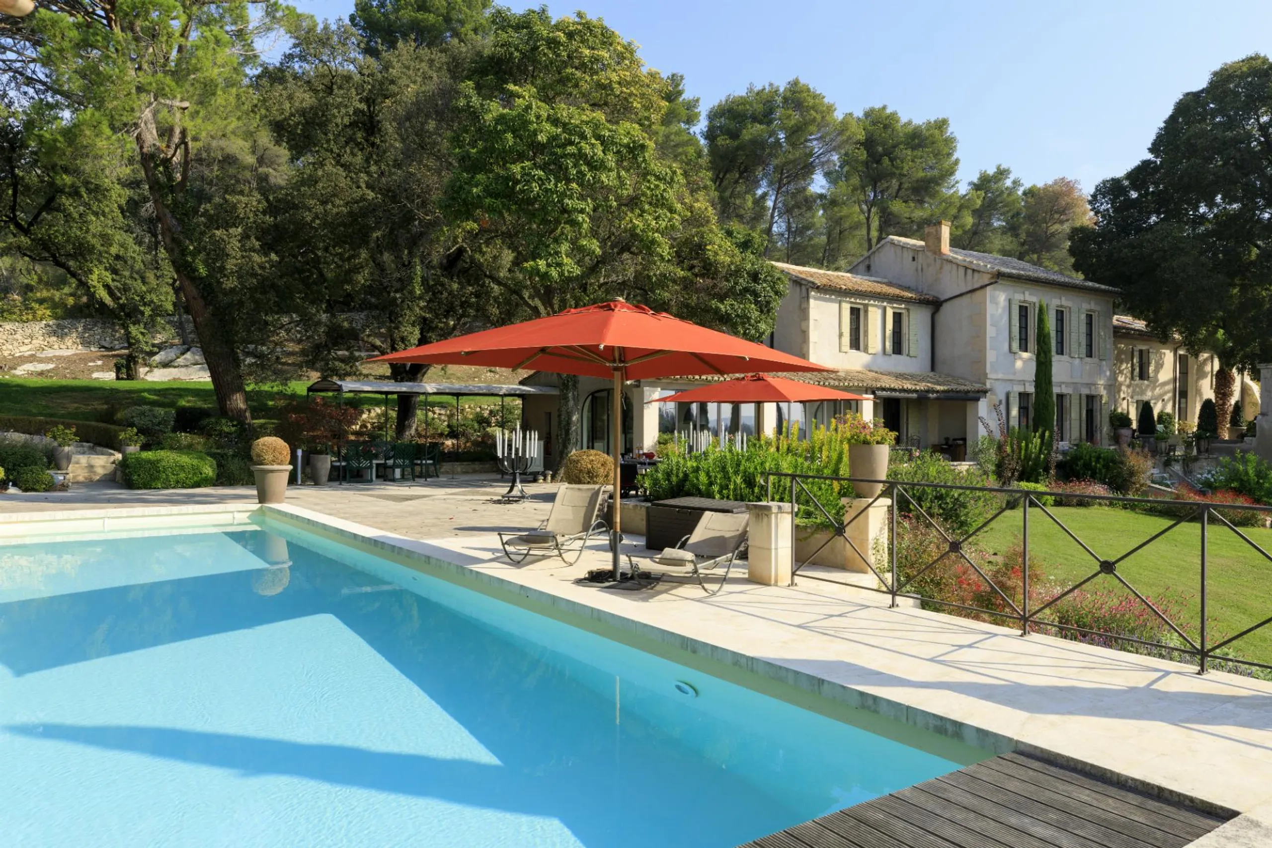 Provencal Paradise Villa  with Heated Pool, Courtyard, and Tower Terrace, France
