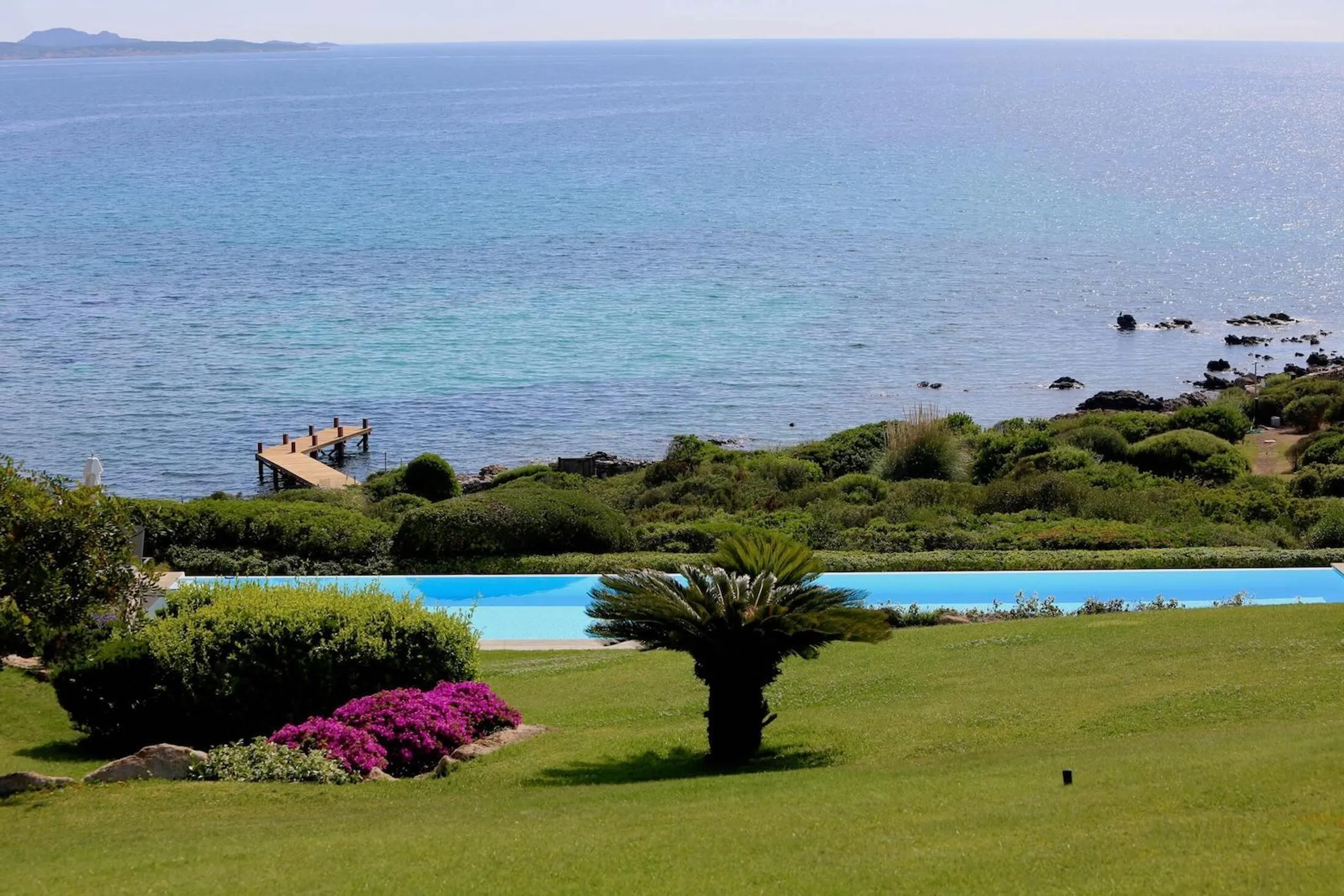 Majestic 8BR Villa with Pool and Panoramic Sea Views in Porto Cervo
