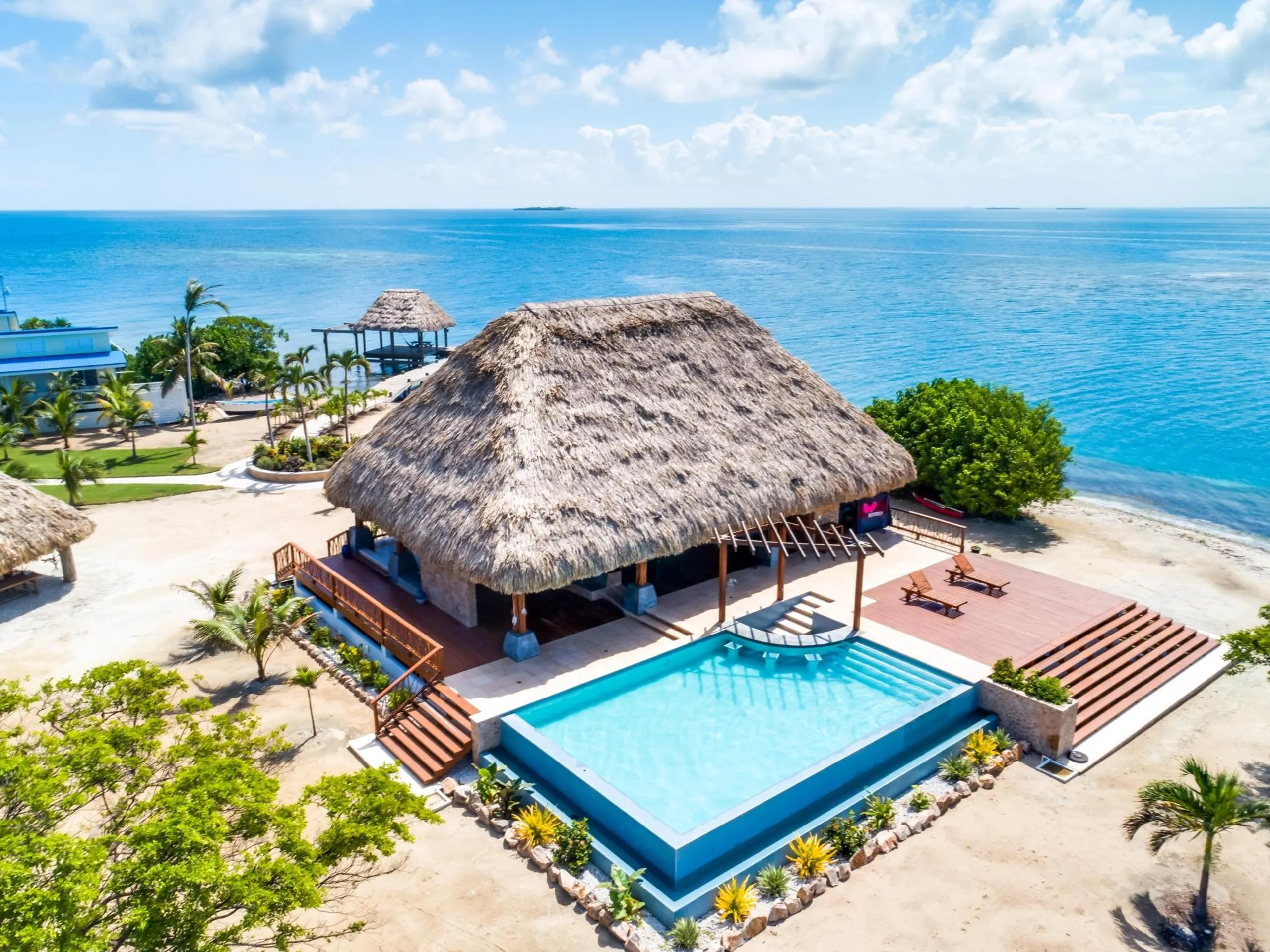 Tranquil Private Island Villa with Pool and Beach Access, Belize