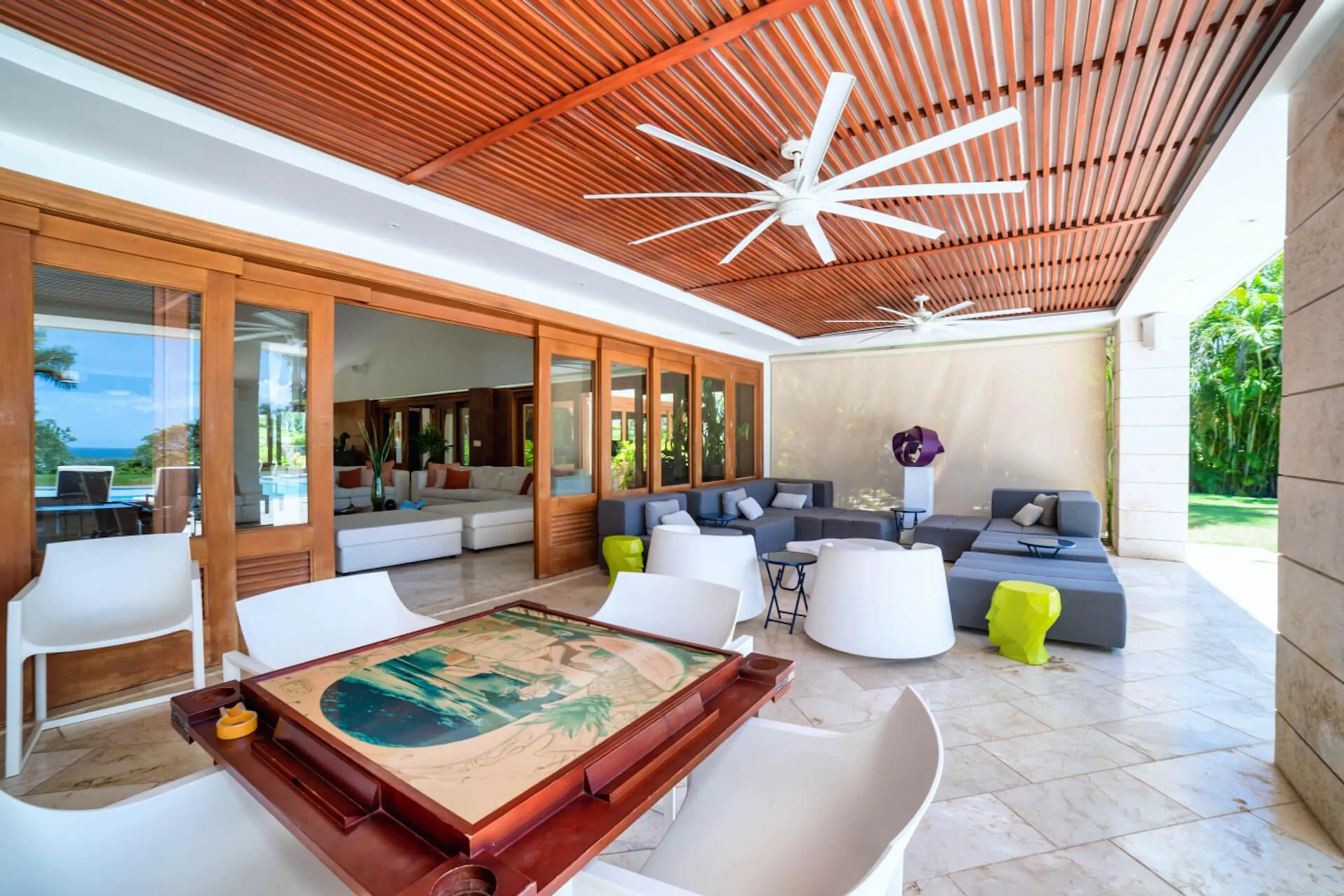 Experience Paradise: A Villa with Pool, Jacuzzi, and Exceptional Service — photograph 6