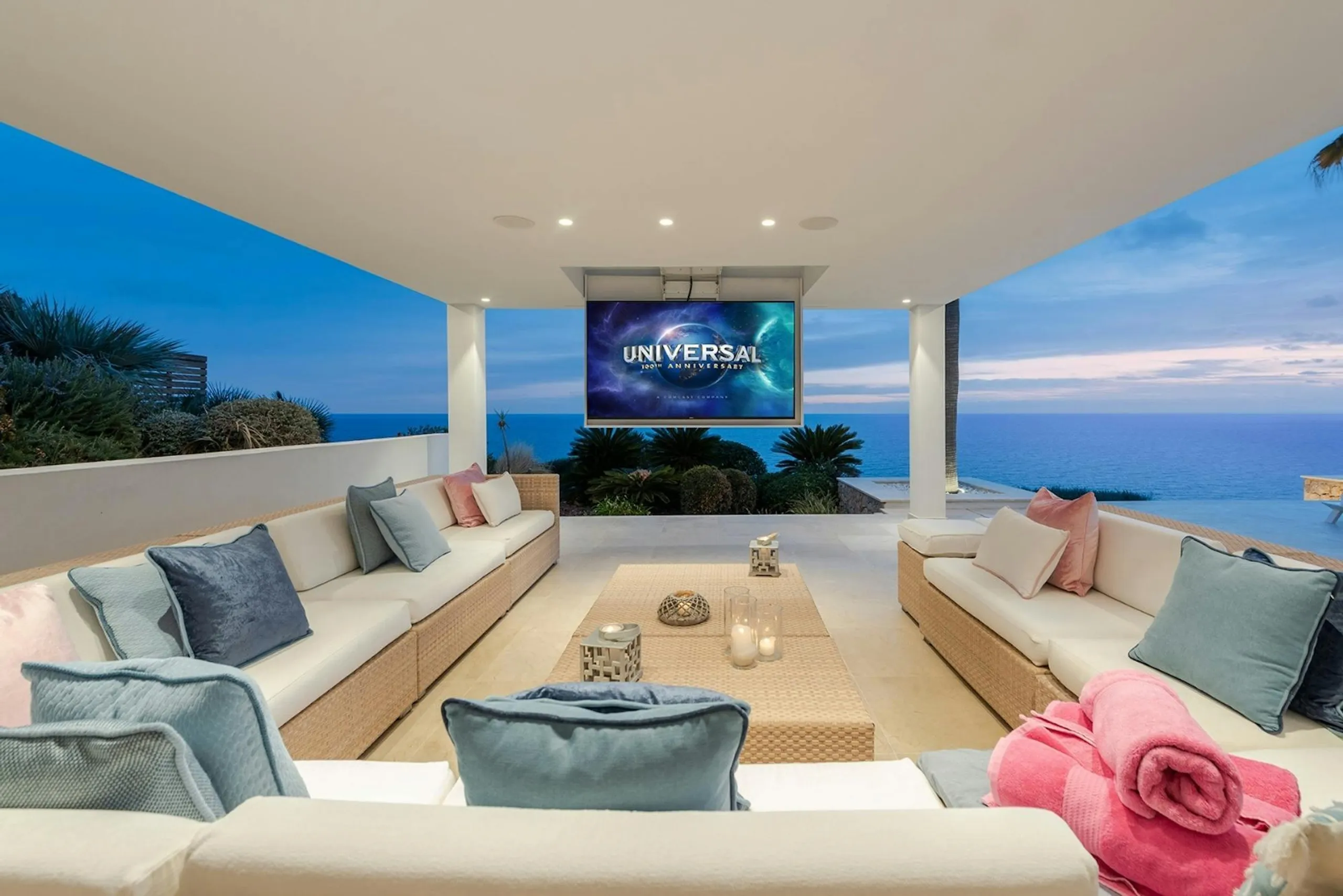 Lavishness Premier Cliffside Sanctuary, Mallorca