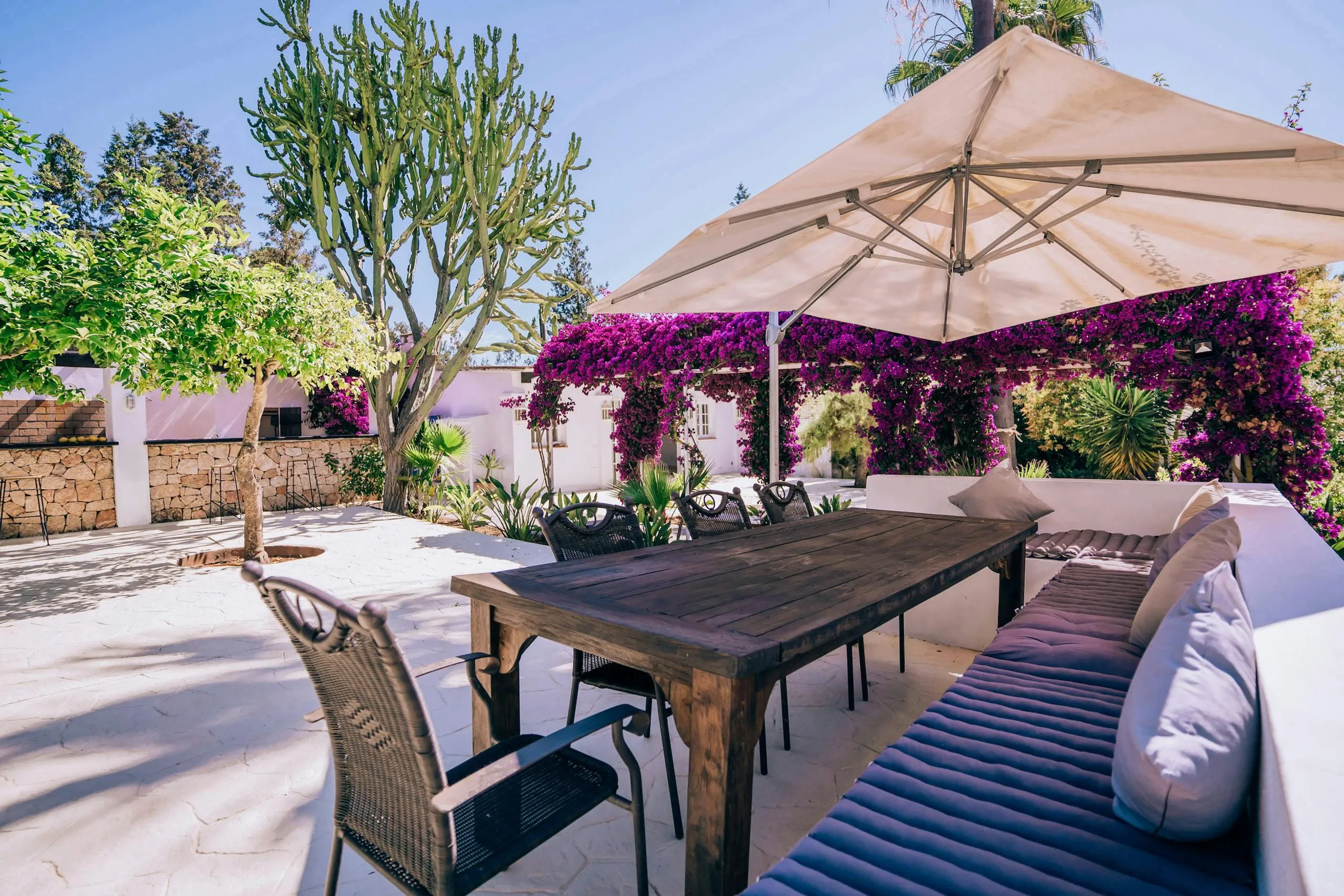 Palatial San Antonio Villa with Private Pool and Outdoor Grill — photograph 6