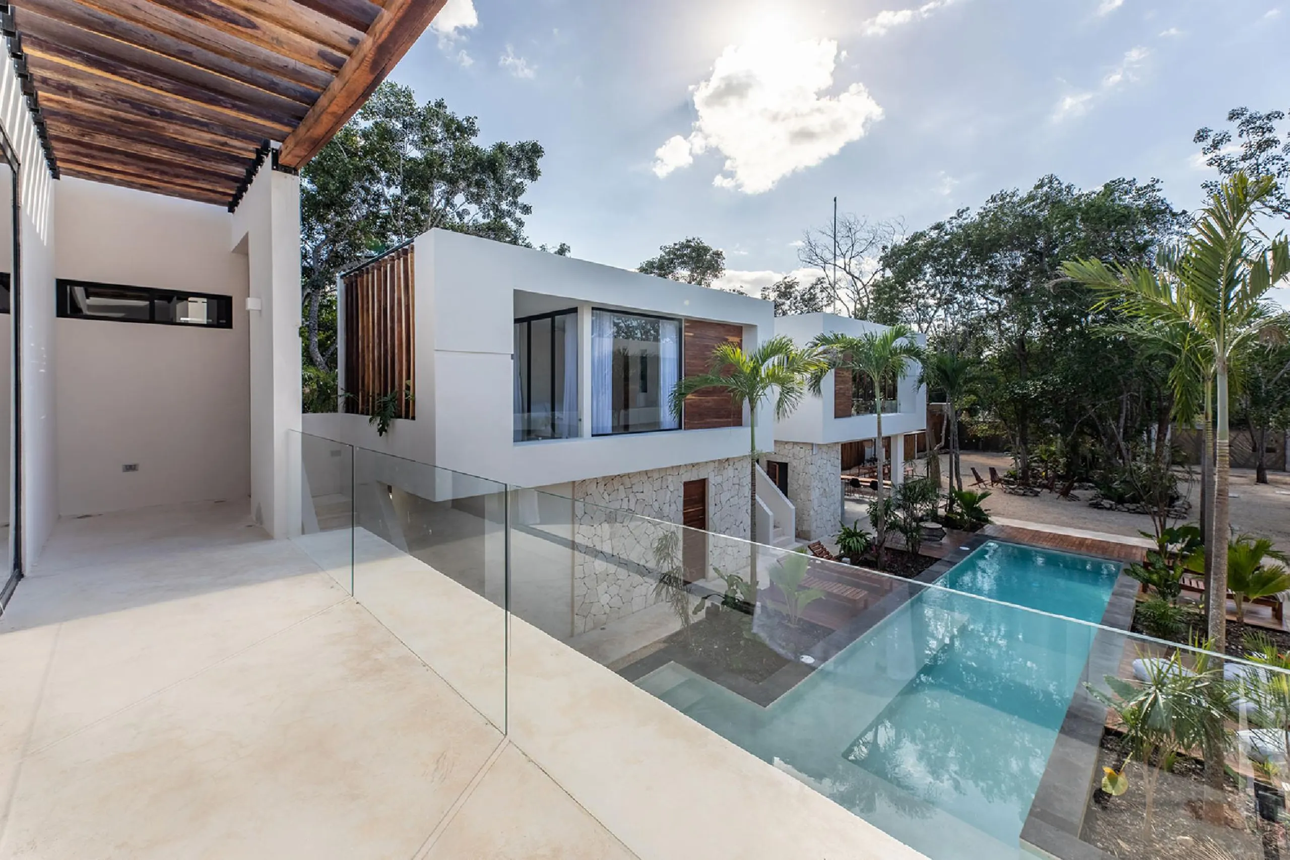 Puerto Morelos Oceanfront Luxury Estate with Private Beach and Oversized Pool, Puerto Morelos