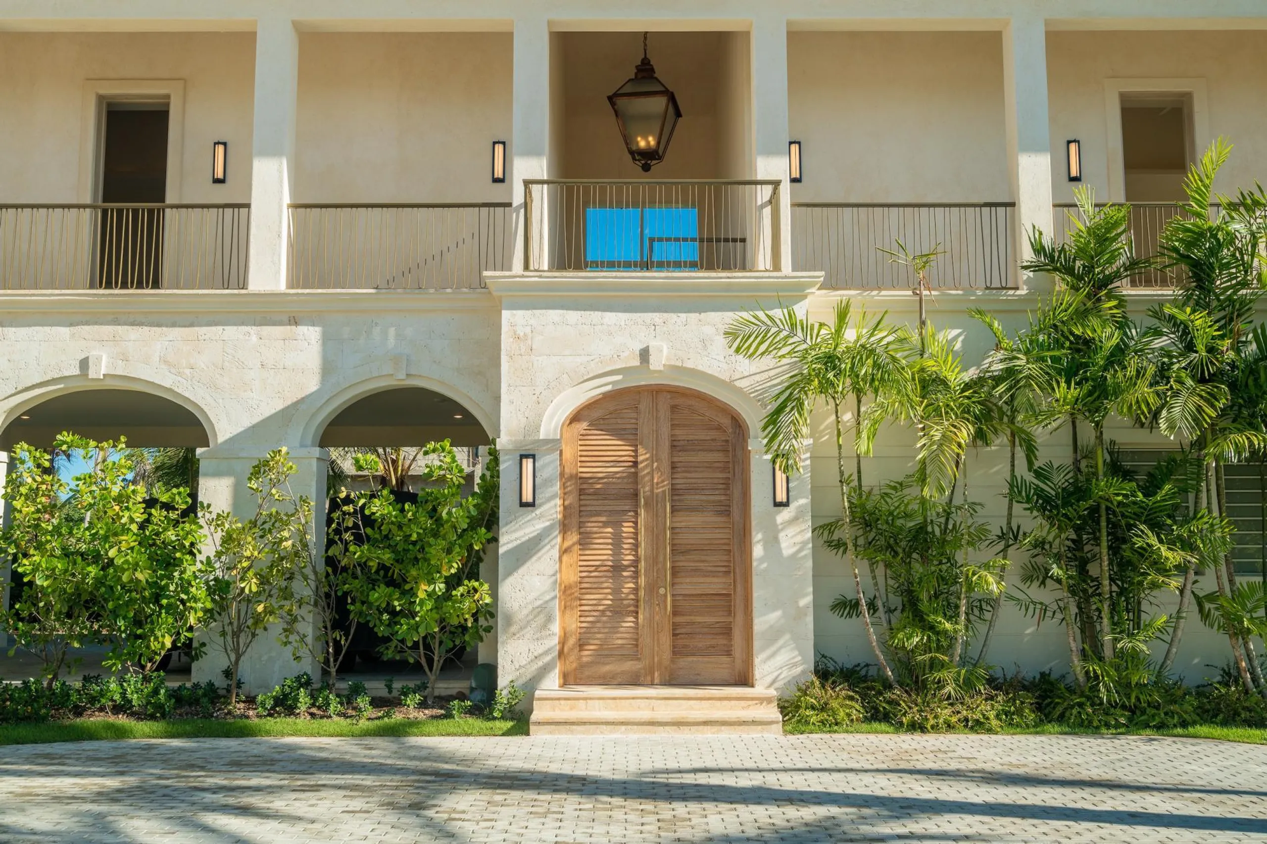 Stately Punta Cana Villa with Invigorating Pool, Spa, and Fitness Room — photograph 7