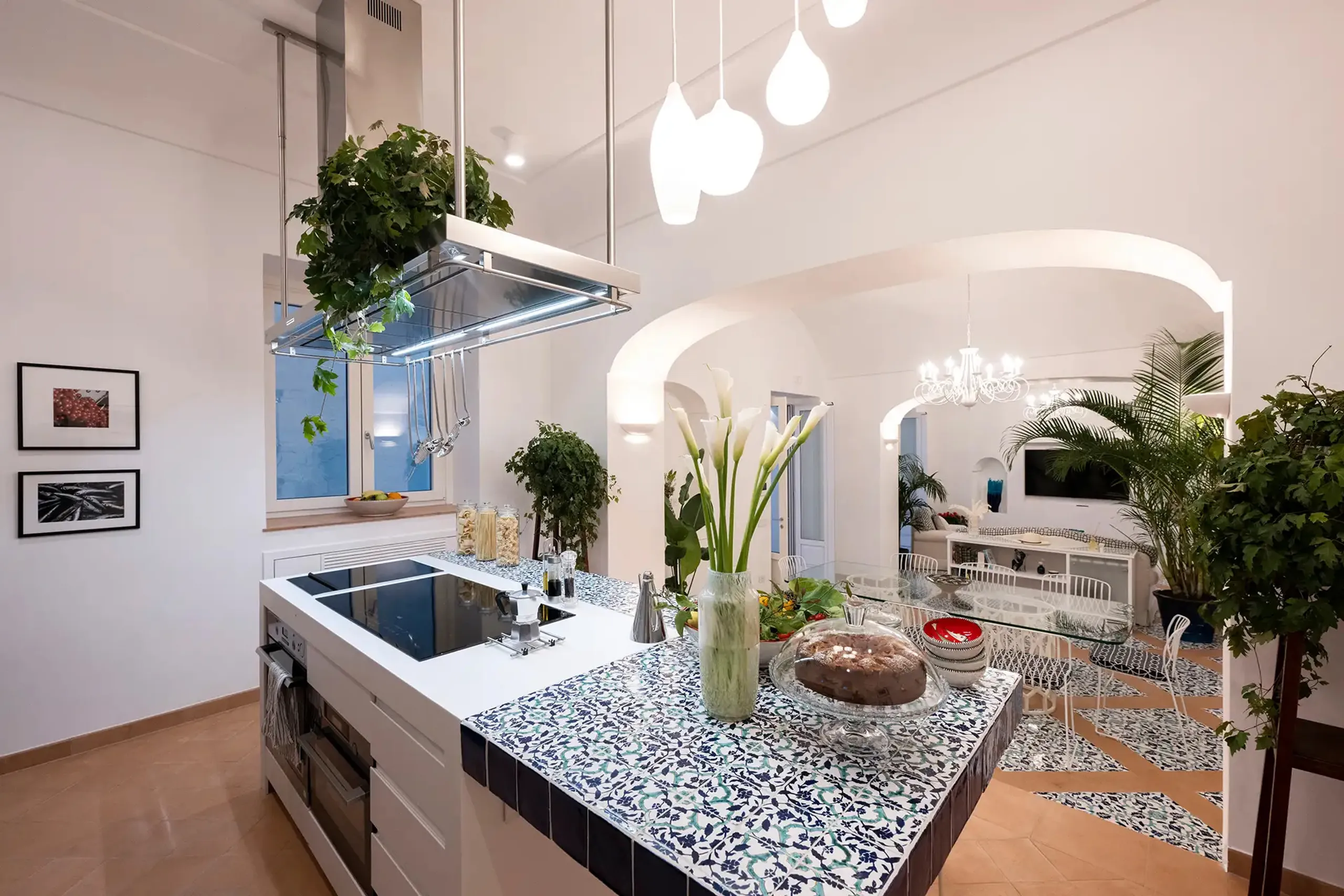 Spectacular Seafront Villa with Private Pool and Panoramic Terraces — photograph 8