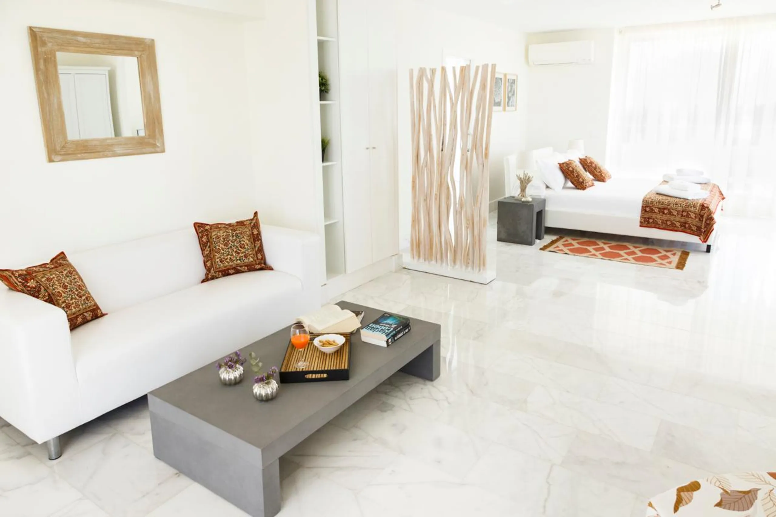 Exquisite 5BR Villa with Private Pool and Sea Views — photograph 10
